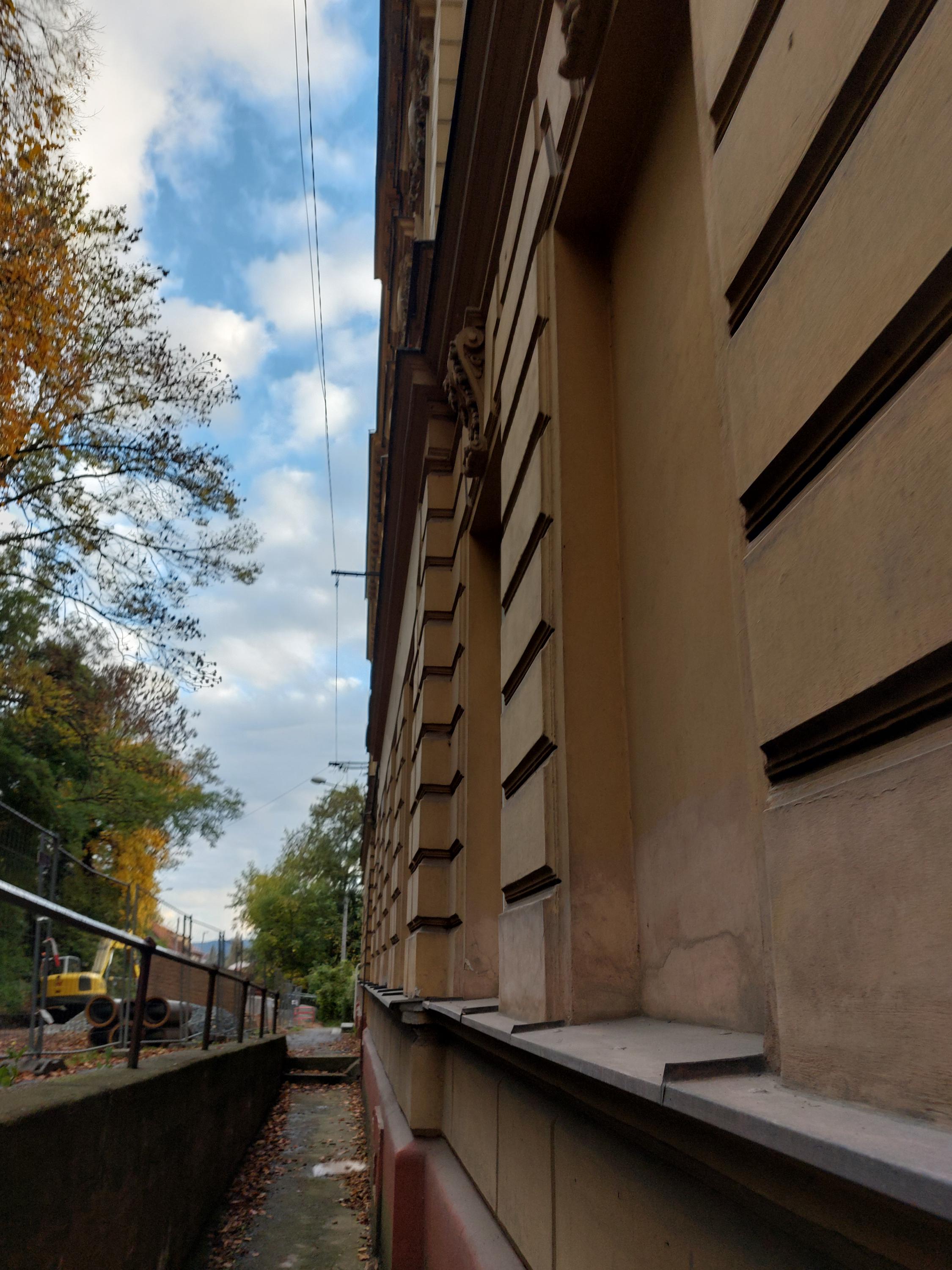 Základní umělecká škola Bedřicha Smetany, Plzeň, Revoluční 100 foto 4