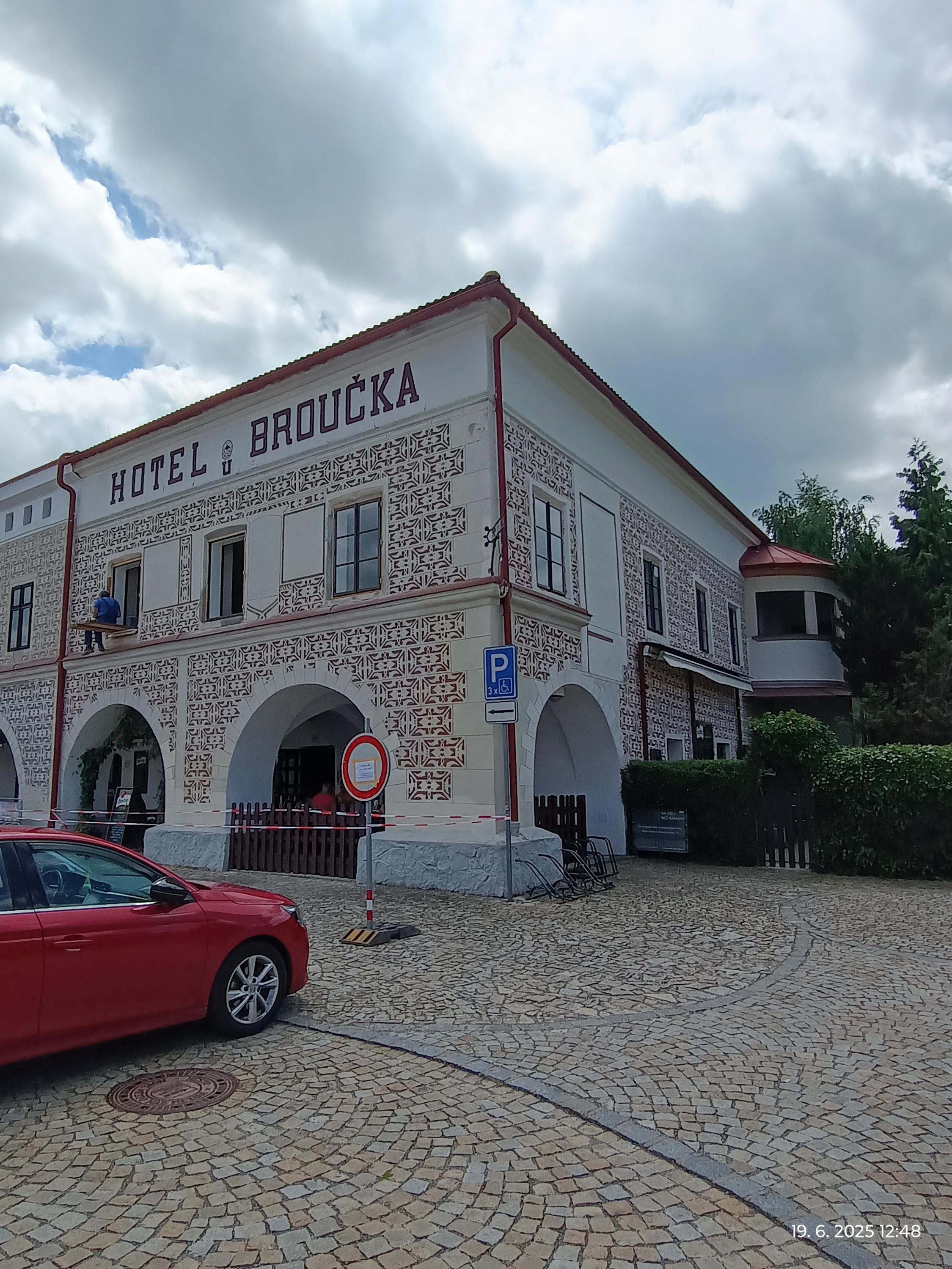 Hotel U Broučka - restaurace foto 2