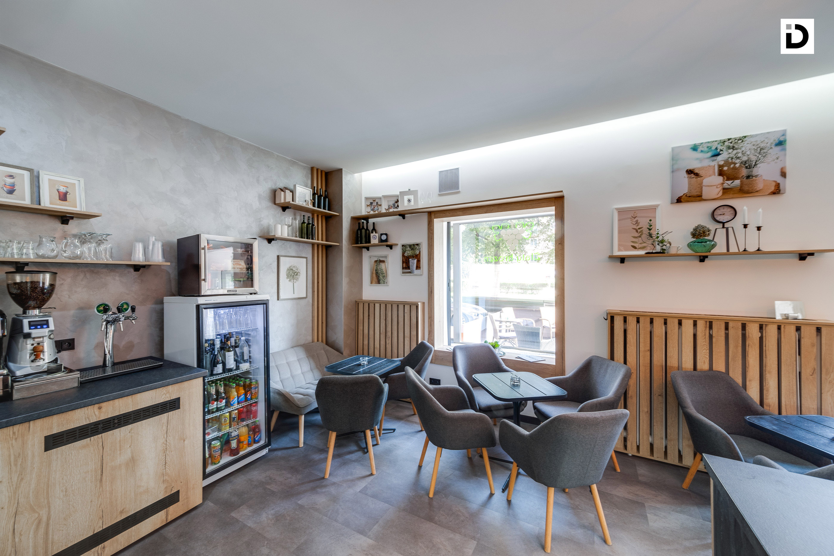 Vinotéka Zlatý hrozen foto 4