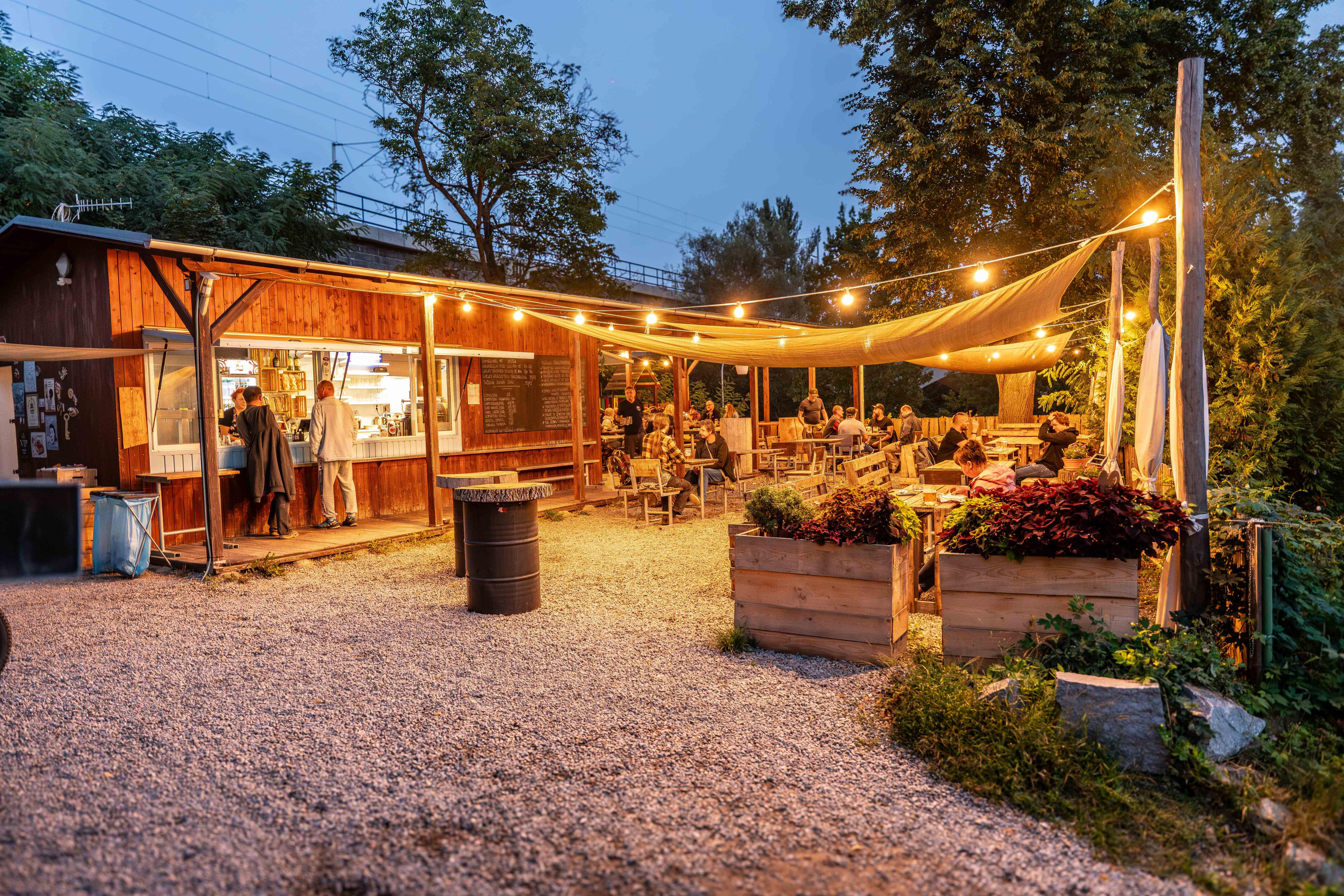 Bistro D.J. U řeky foto 3