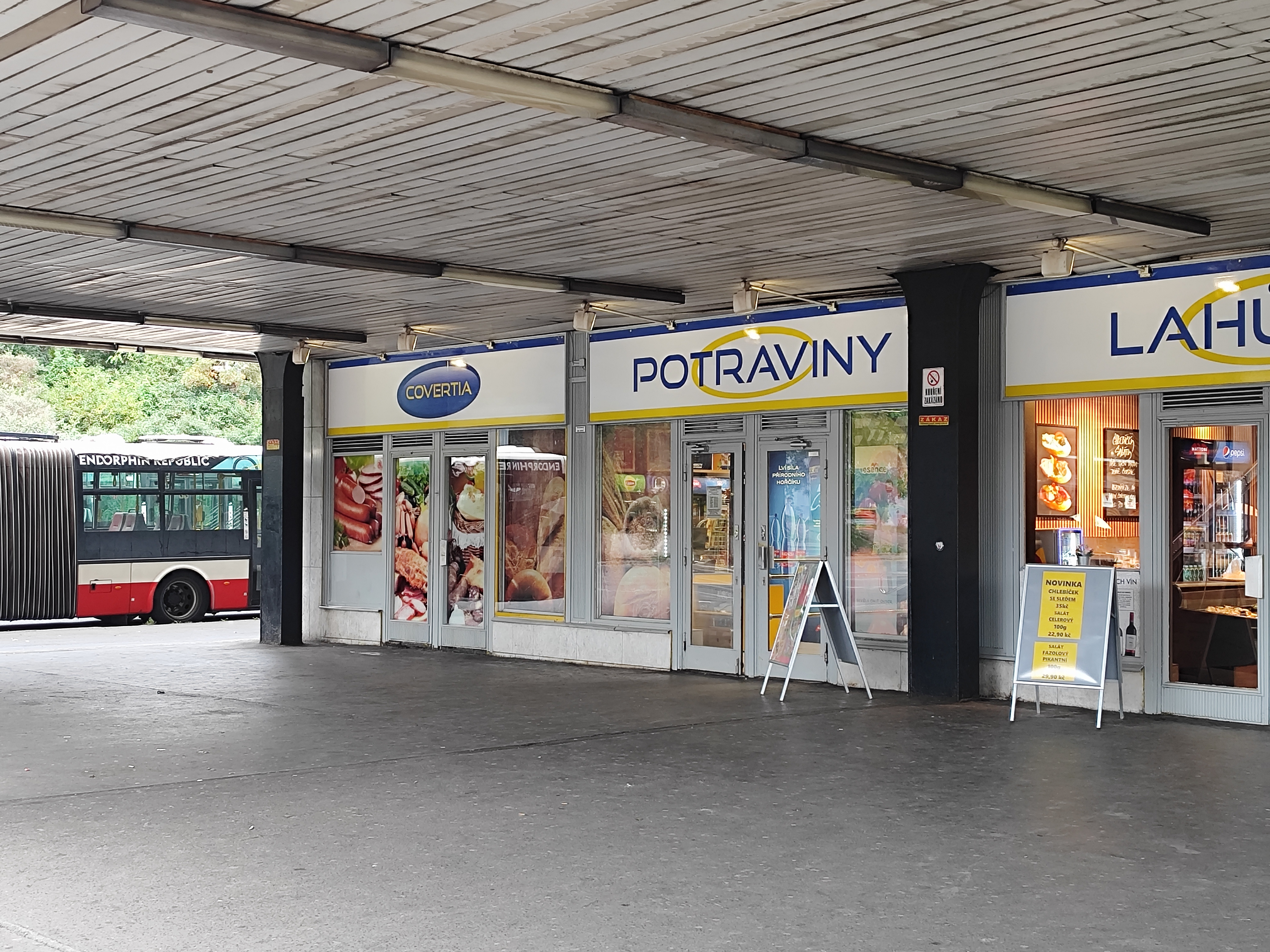 Potraviny Kačerov foto 3