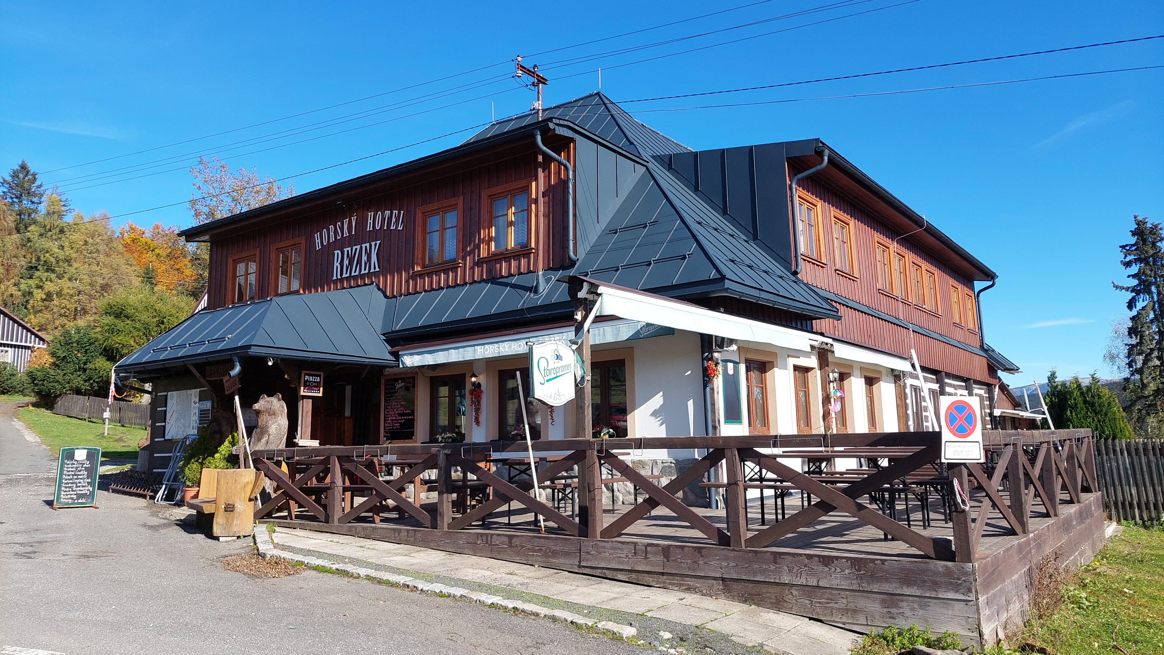 Hotel Rezek - restaurace foto 2