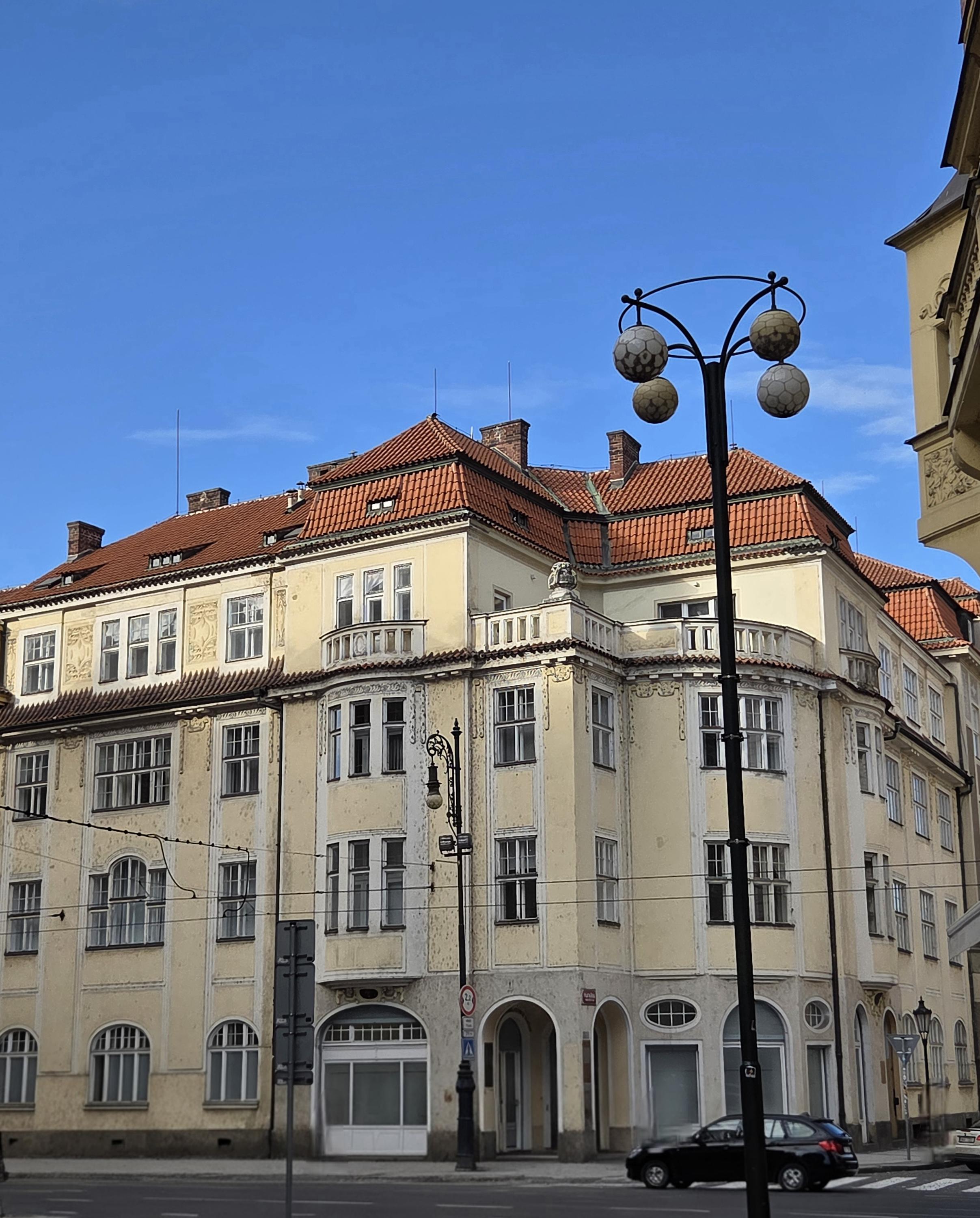 Středisko praktického vyučování Asociace starožitníků, s.r.o. foto 2