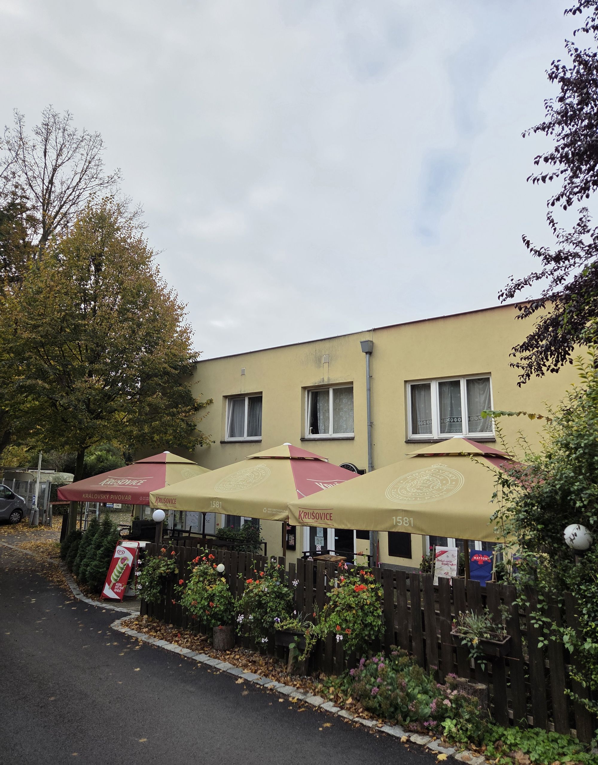 Sokol Troja restaurant foto 3
