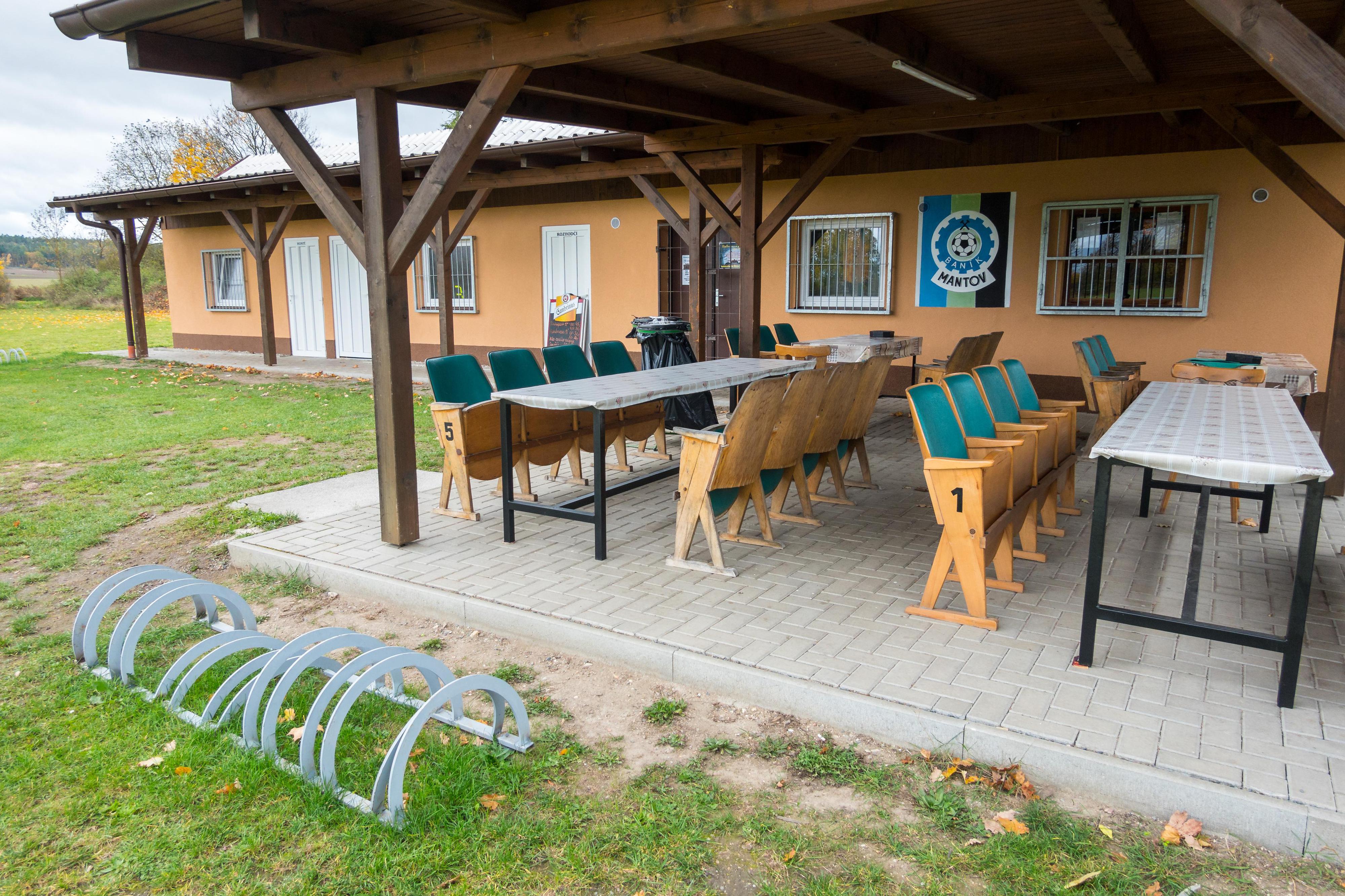 TJ Baník Mantov foto 4