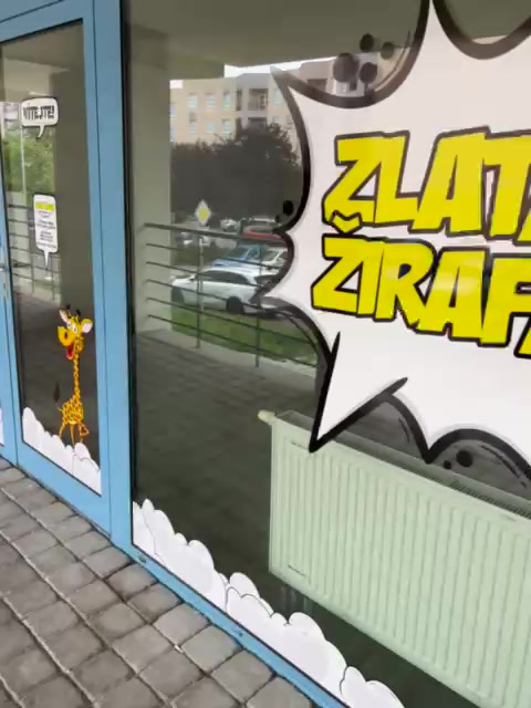 Zlatá Žirafa - Vše pro párty a vaše děti foto 2 (náhled videa)