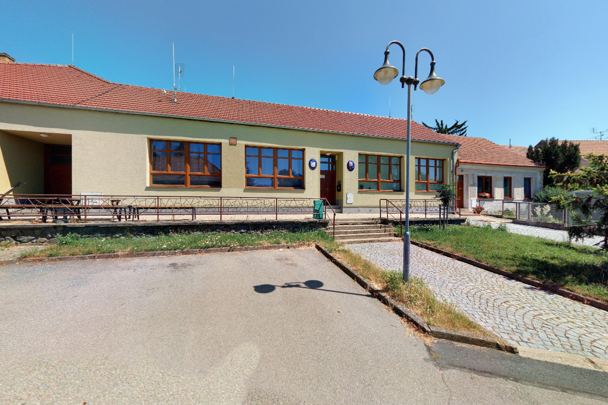 Babice u Rosic - obecní úřad