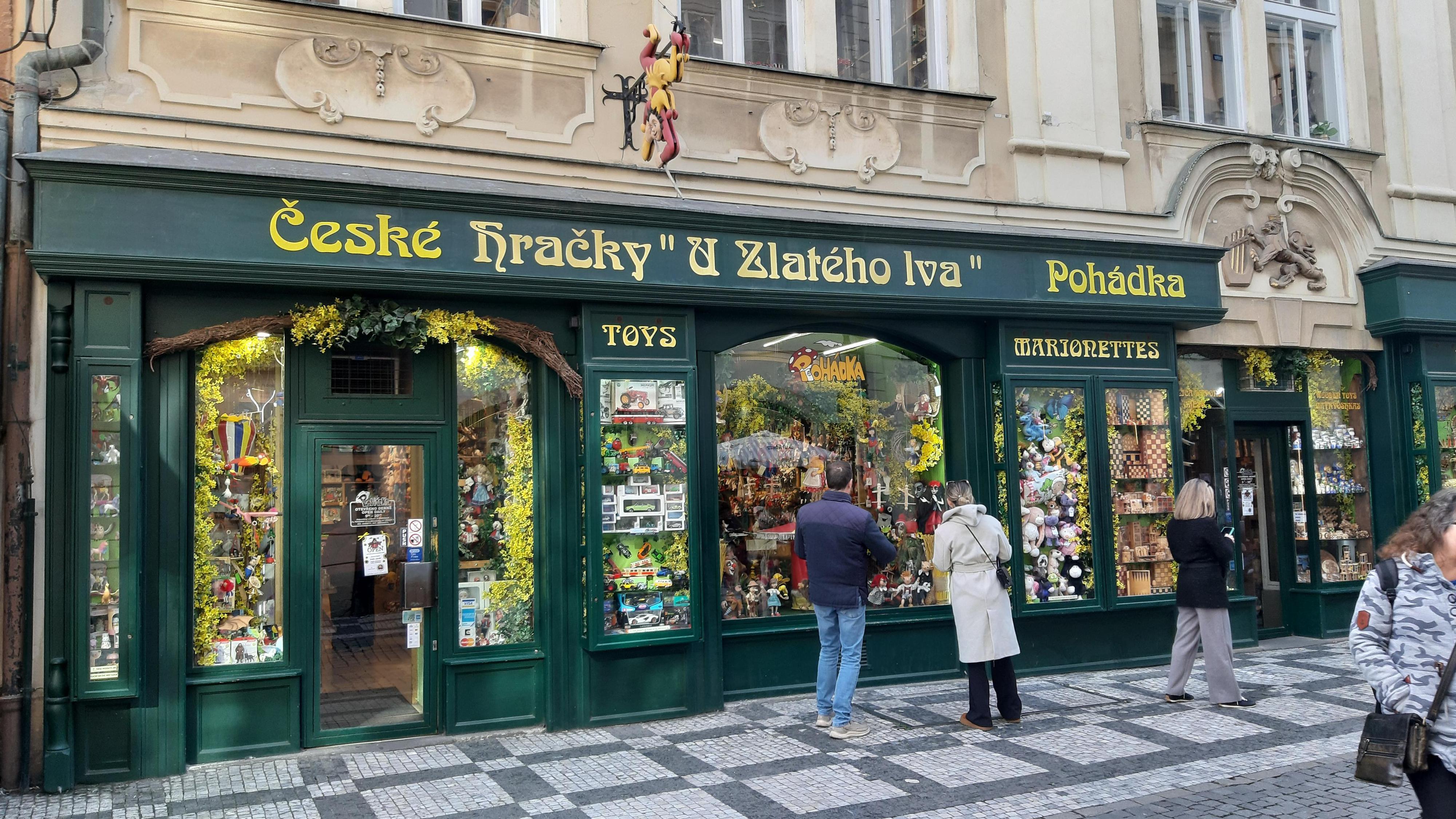 Pohádka s.r.o. Hračky u Zlatého Lva foto 6