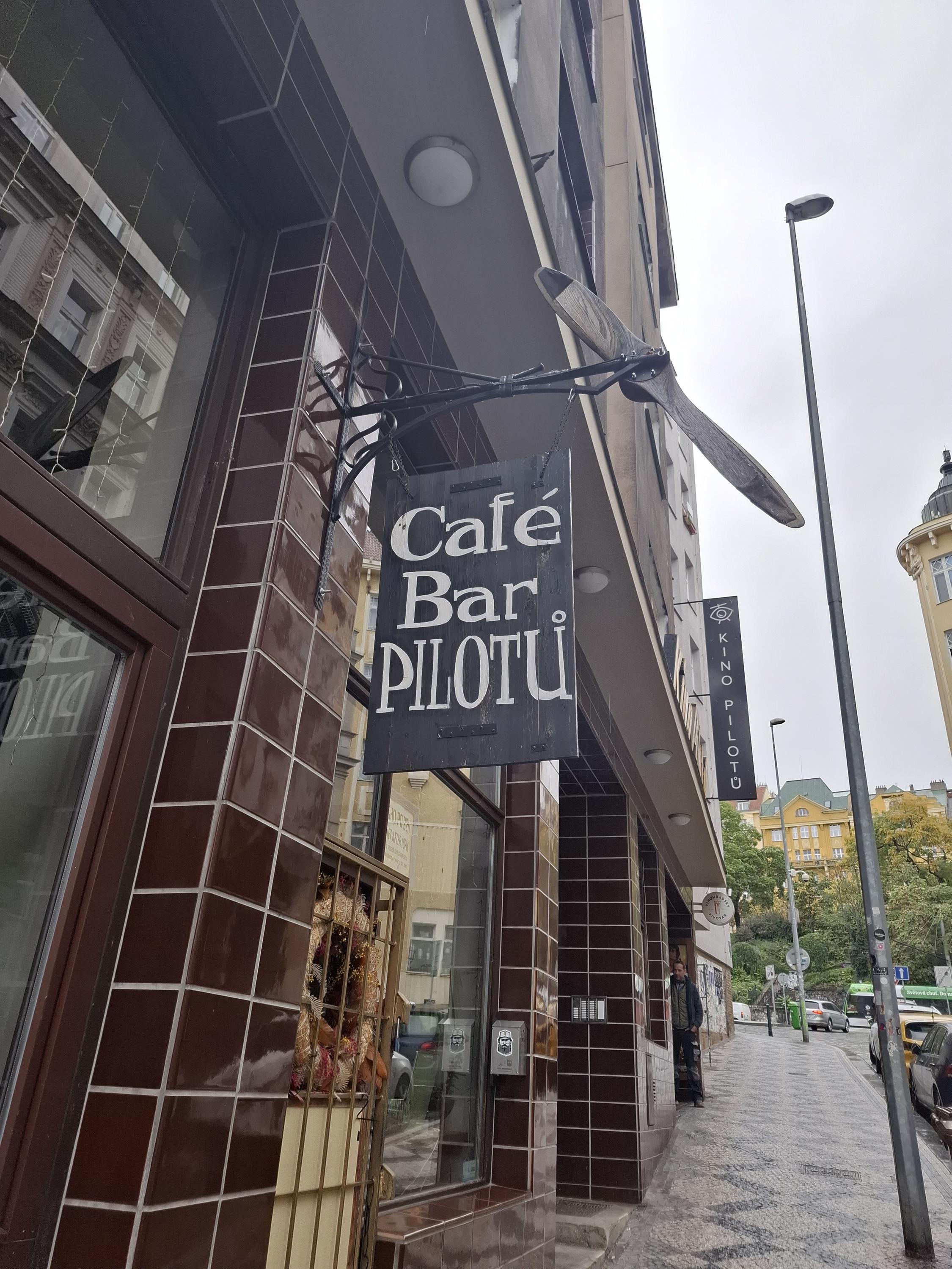 Café Bar Pilotů foto 3