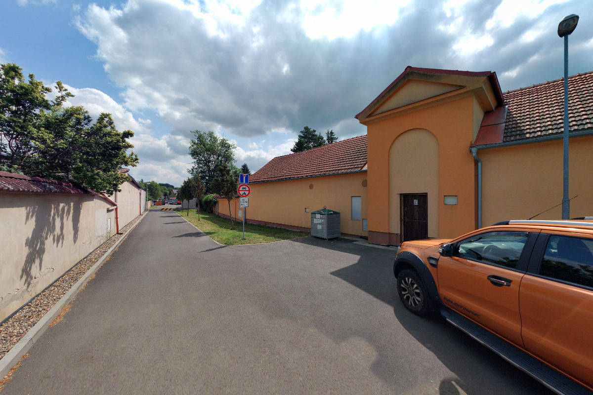 Restaurace na hřišti