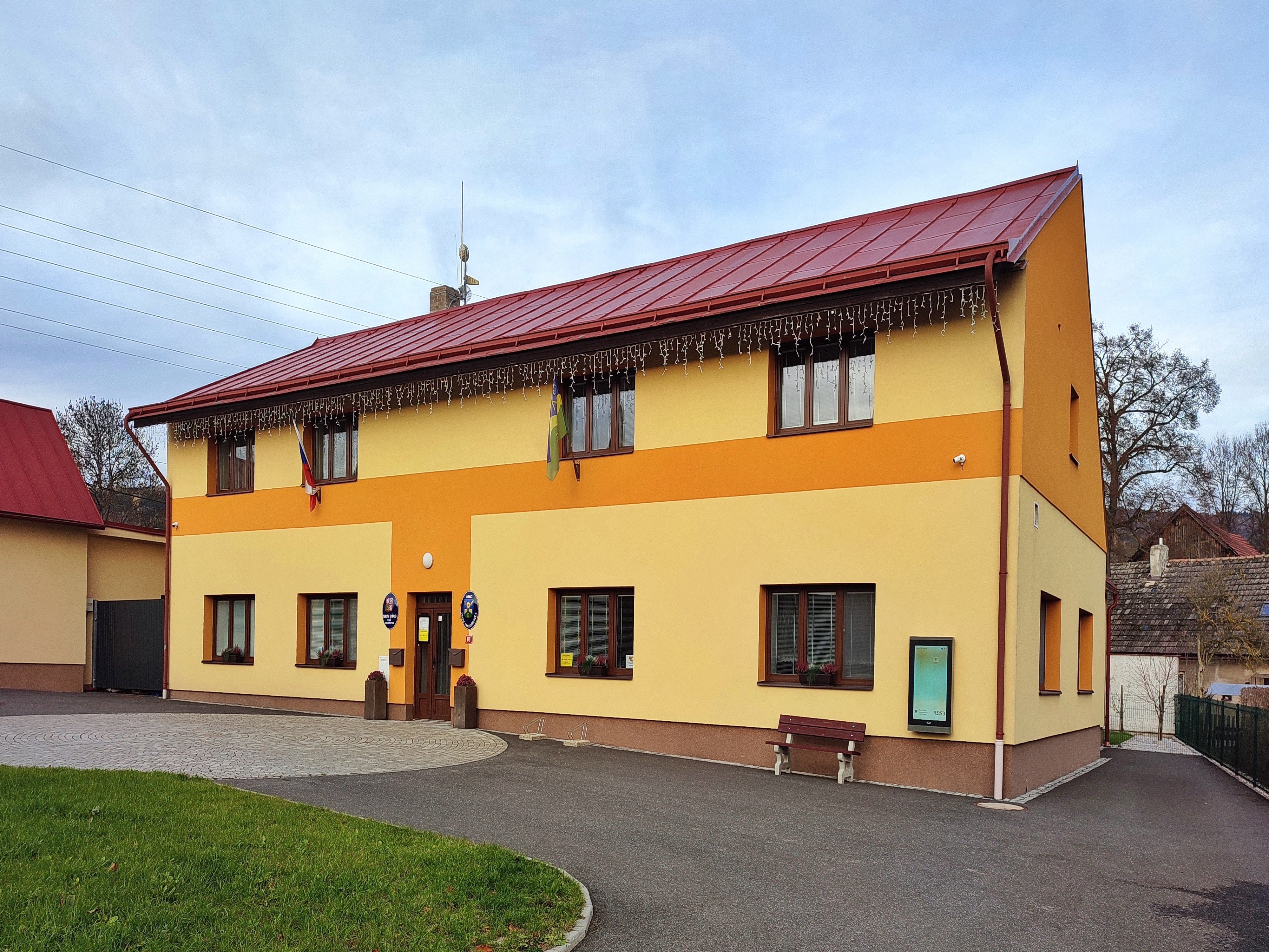 Velké Svatoňovice - obecní úřad foto 3