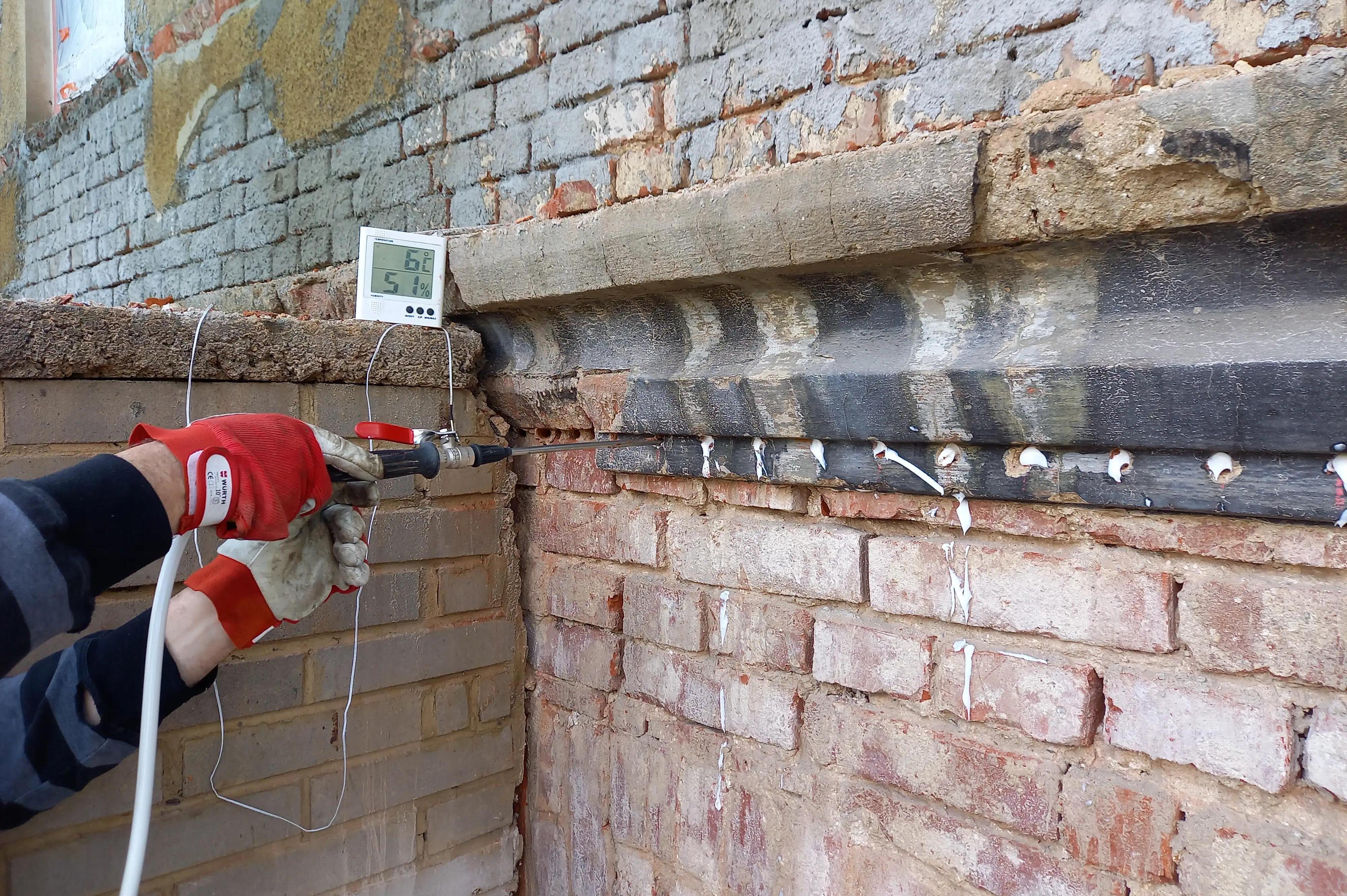 bs HYDROIZOLACE ZDIVA