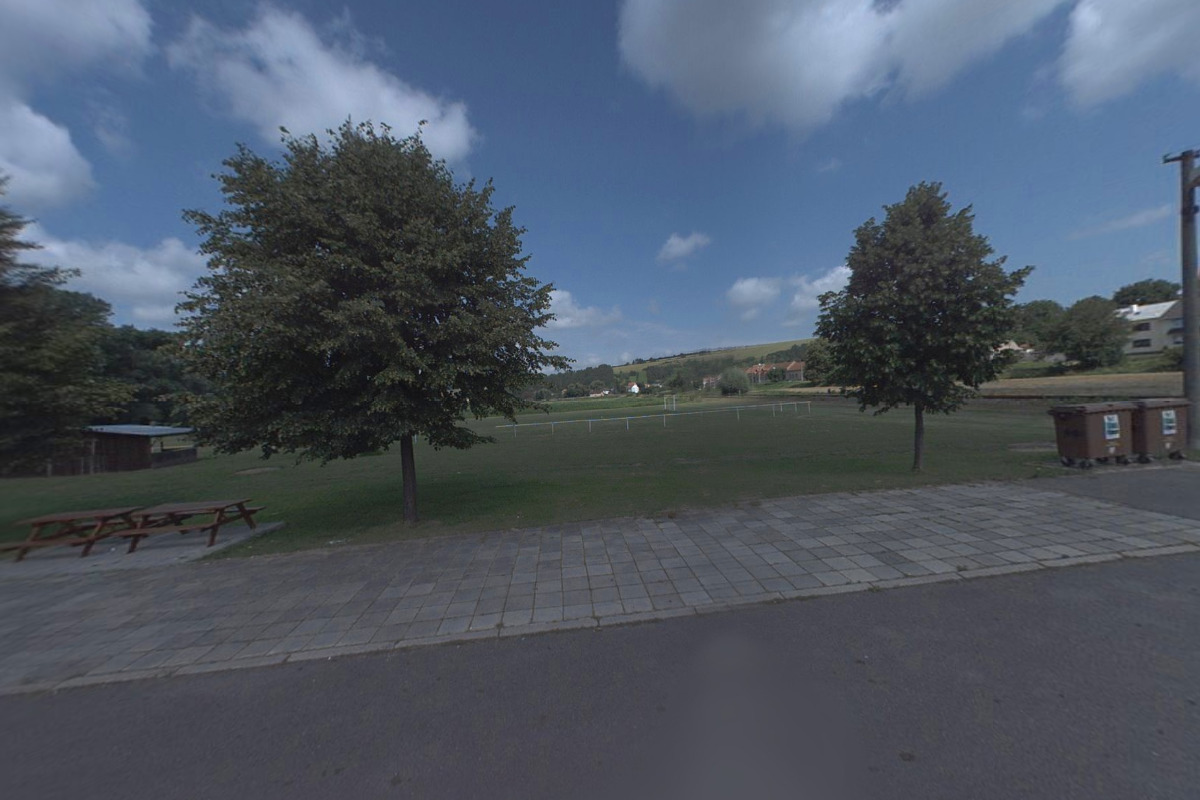 VÍCEÚČELOVÉHO HŘIŠTĚ NEMOTICE foto 6