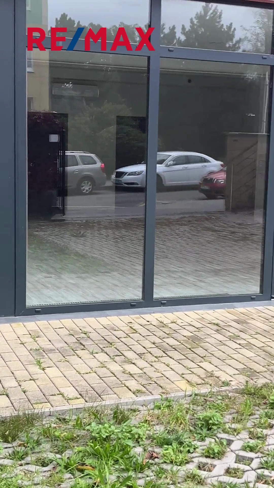 Mgr. Gabriela Malimánková - RE/MAX ALFA, realitní makléřka a odhadce foto 2 (náhled videa)