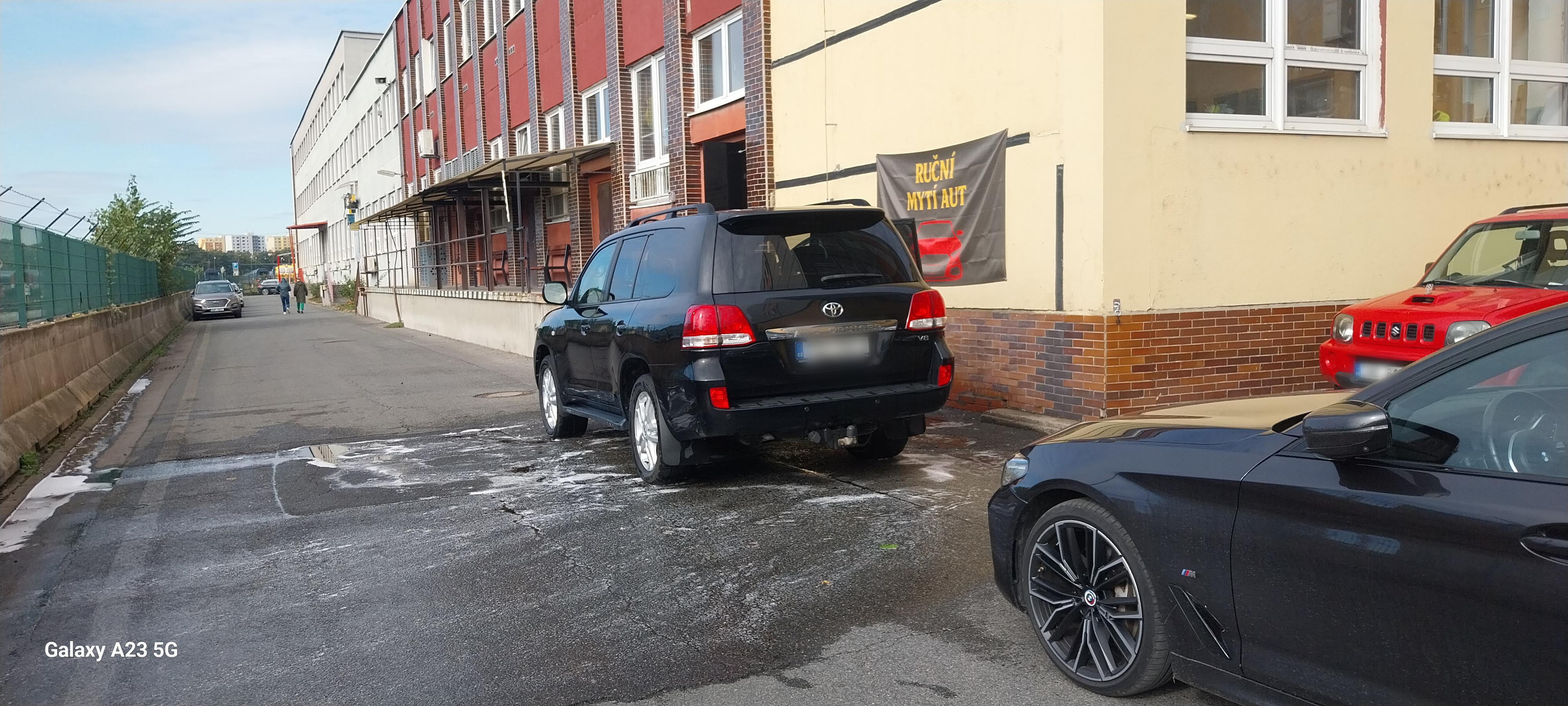 Ruční mytí aut Ochman foto 3