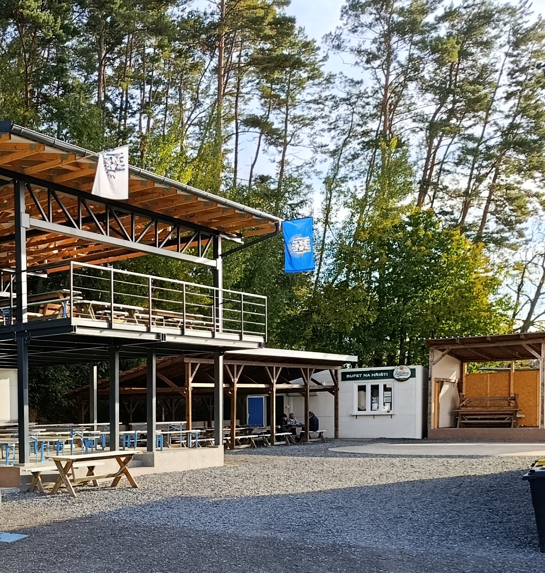 Bufet na hřišti foto 5