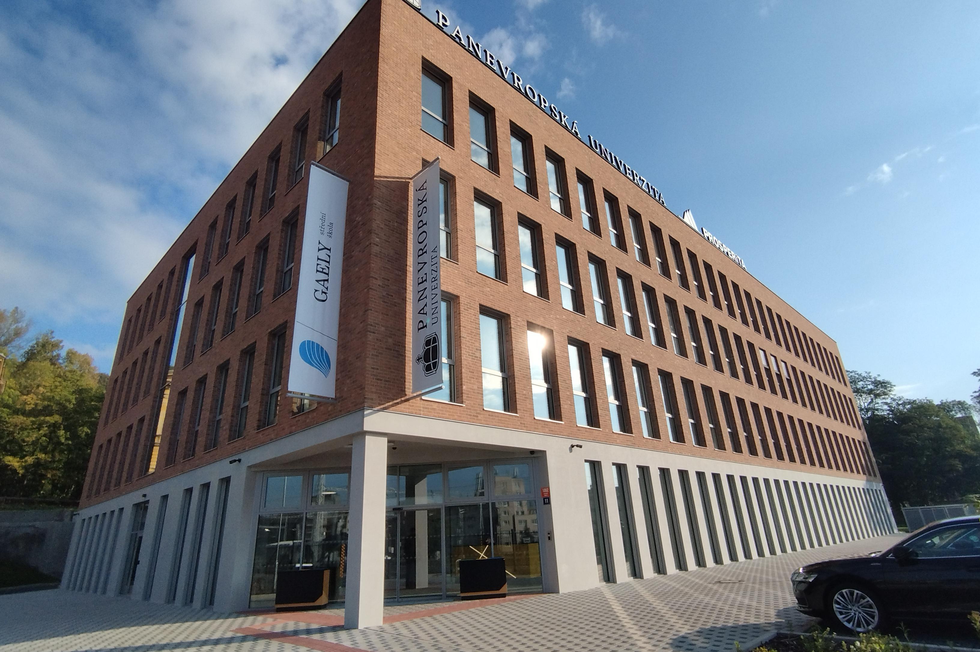 GAELY – střední škola, s. r. o.