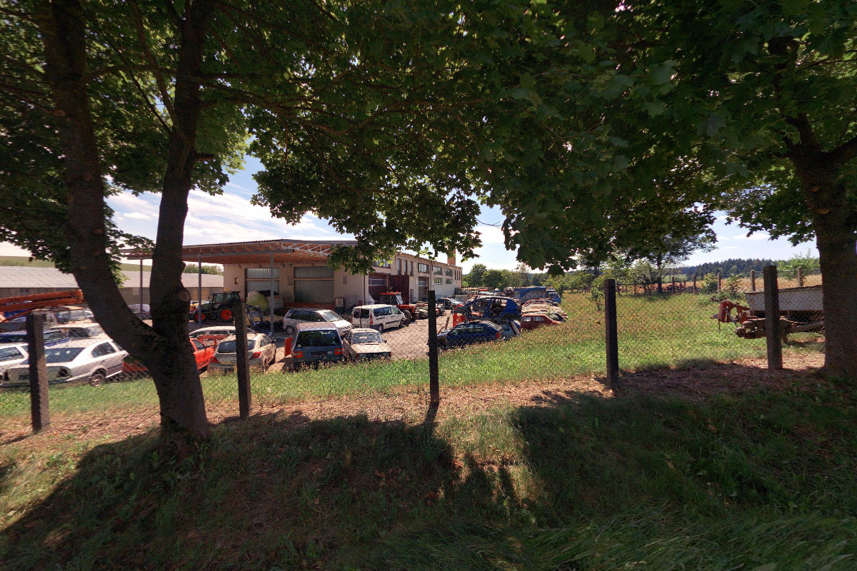 Zelený, s.r.o. - Autovrakoviště foto 2