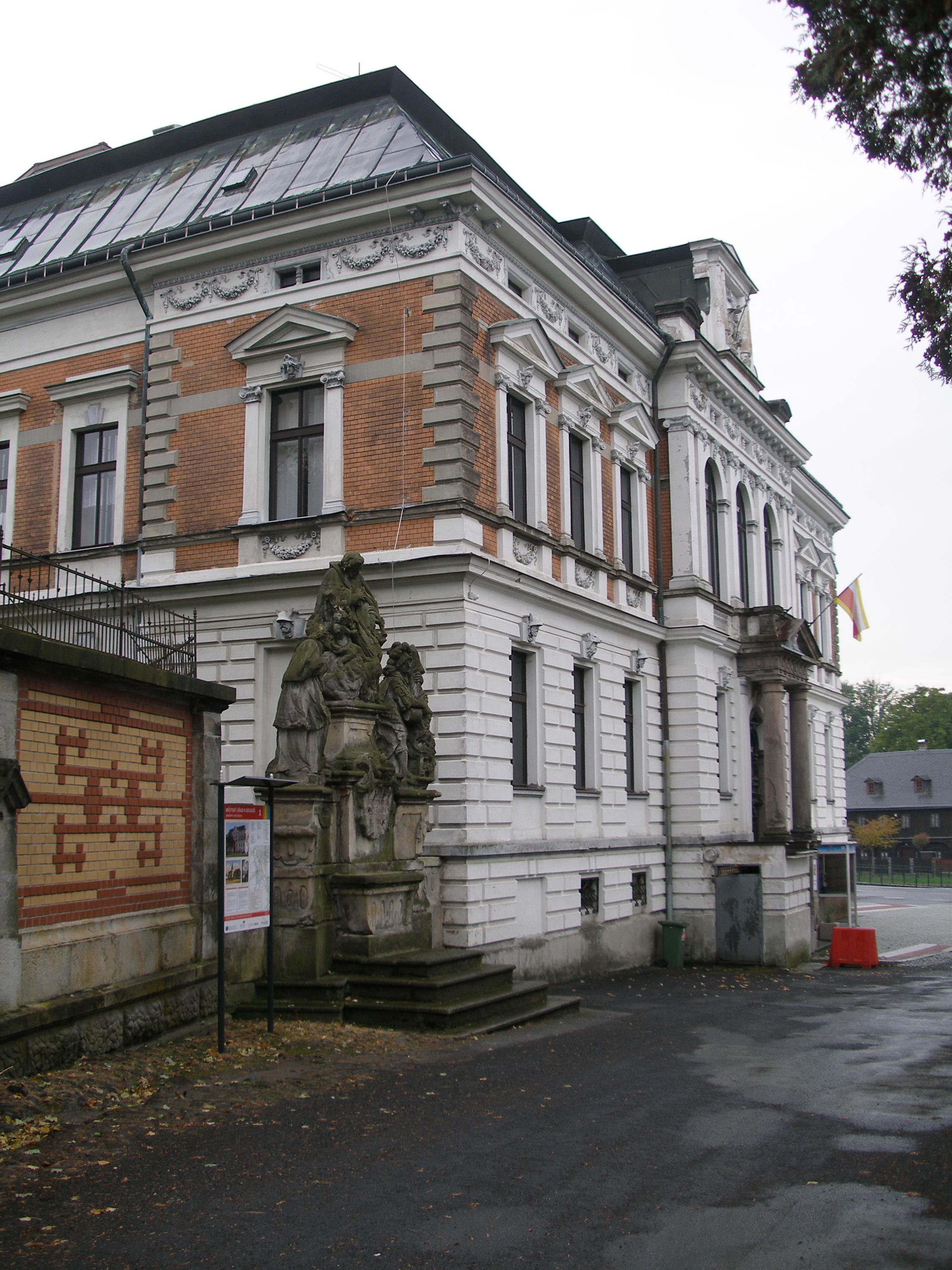 Jiříkov - městský úřad foto 6