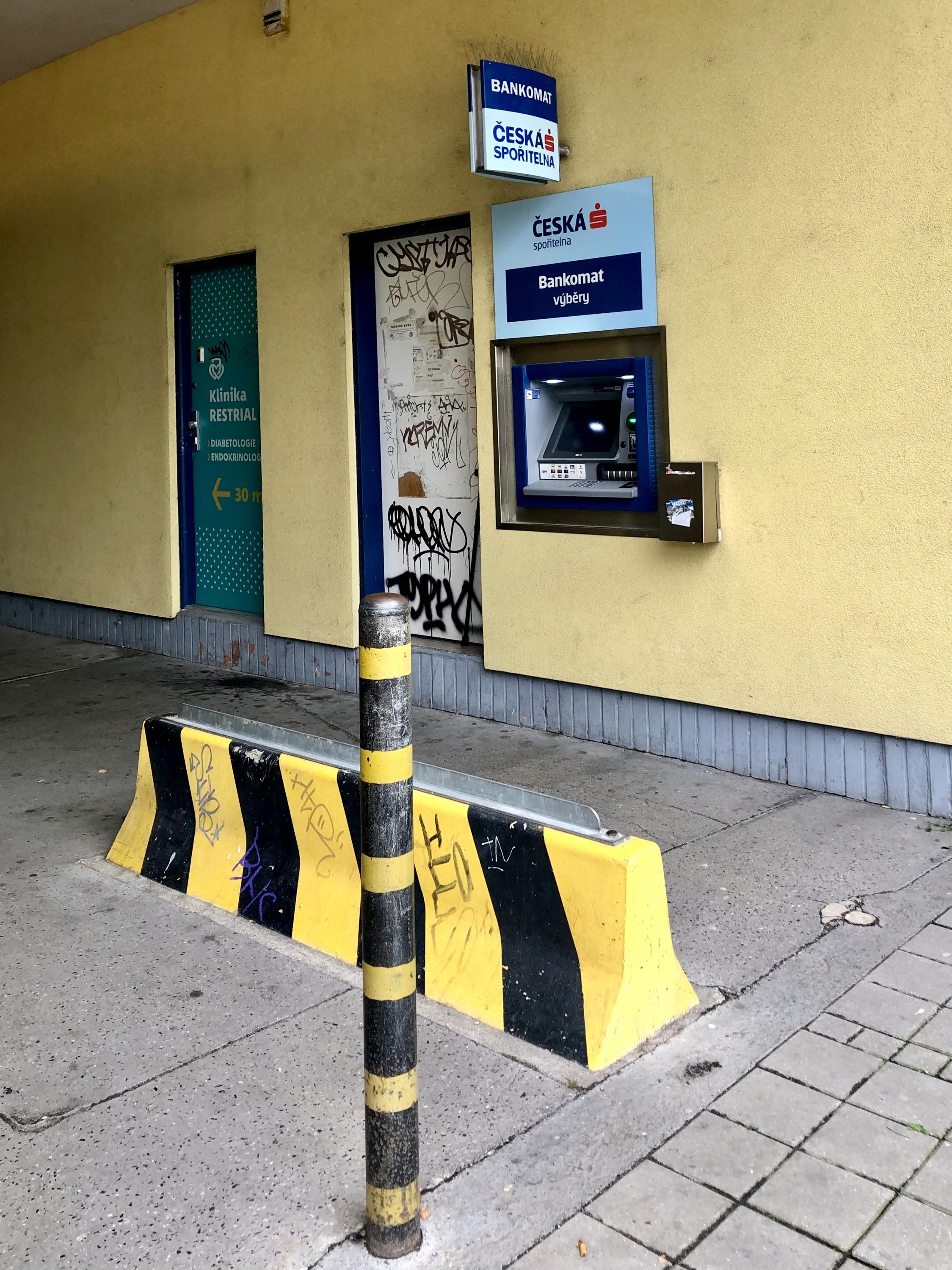 Bankomat České spořitelny foto 6