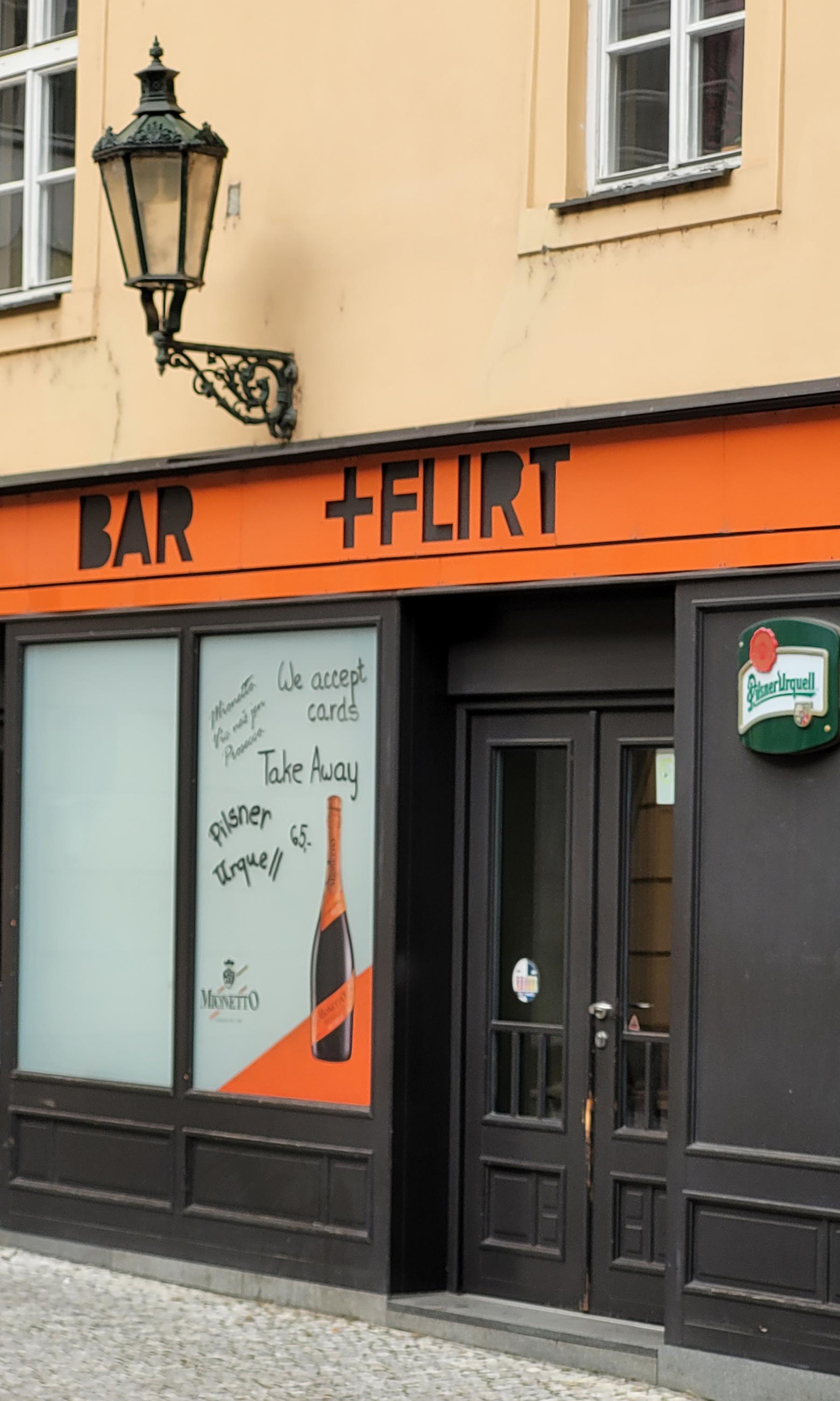 Café Flirt Bar foto 2