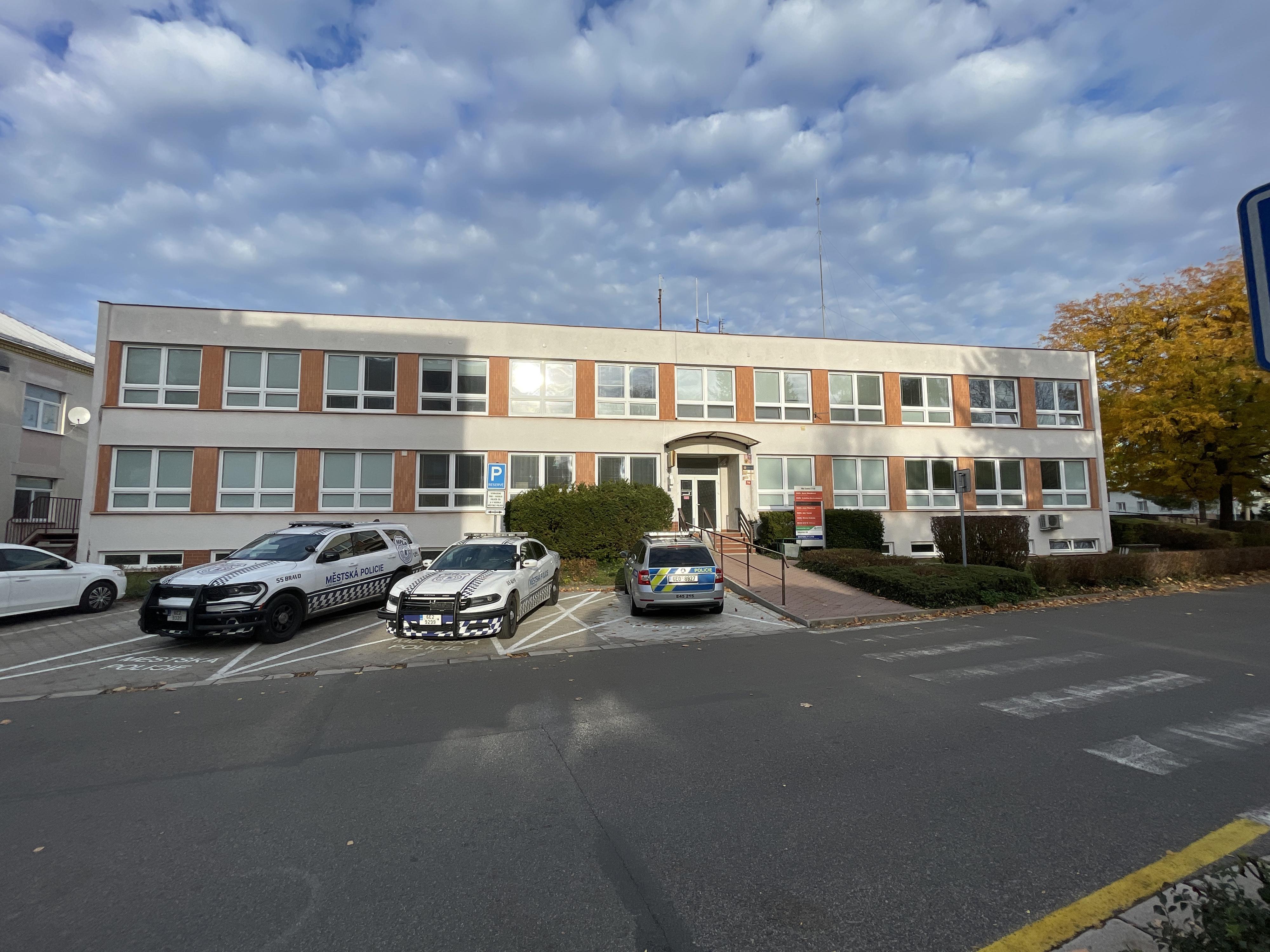 Městská policie Lázně Bohdaneč foto 2