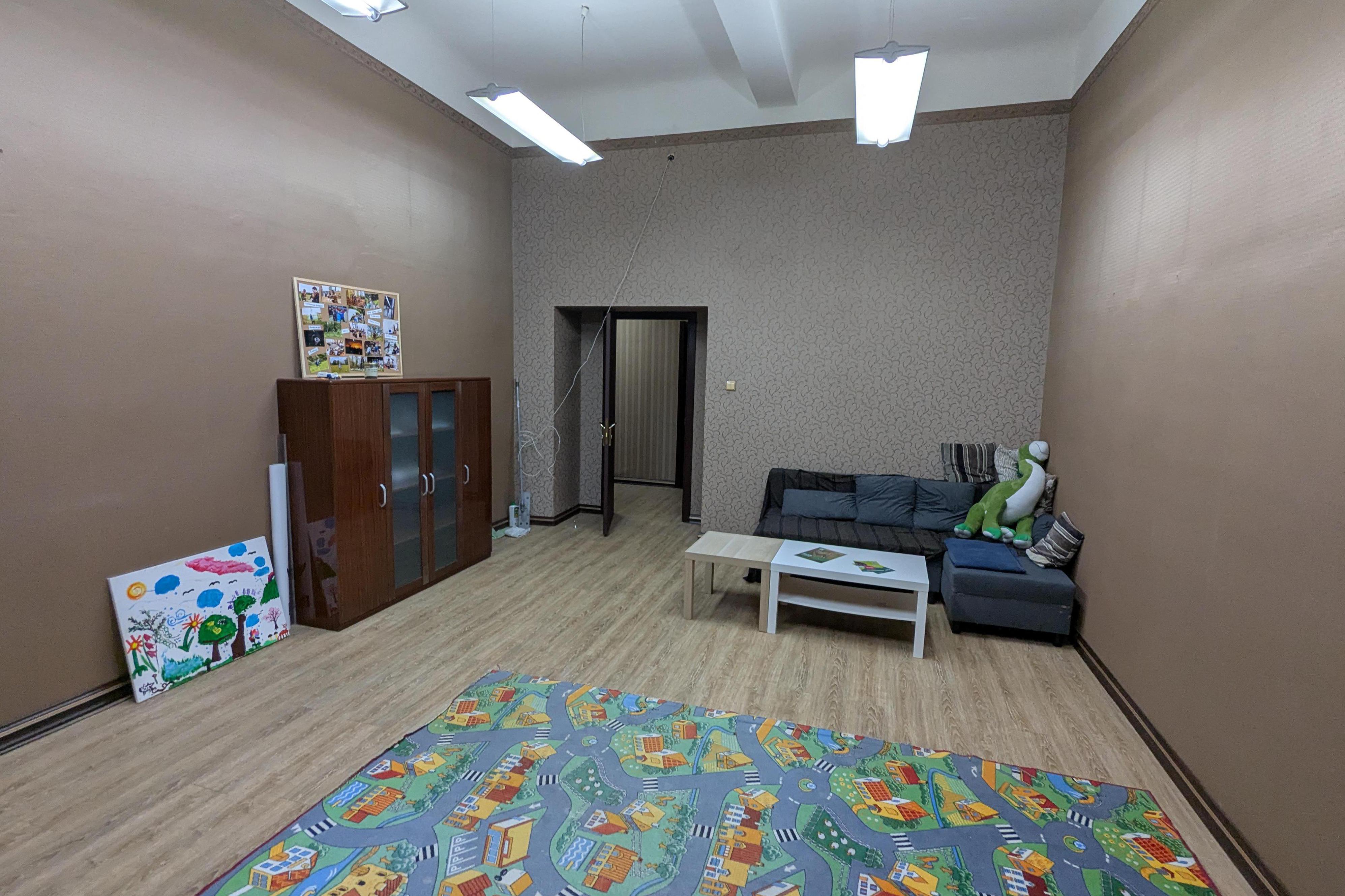 Brontosauří klubovna Seník