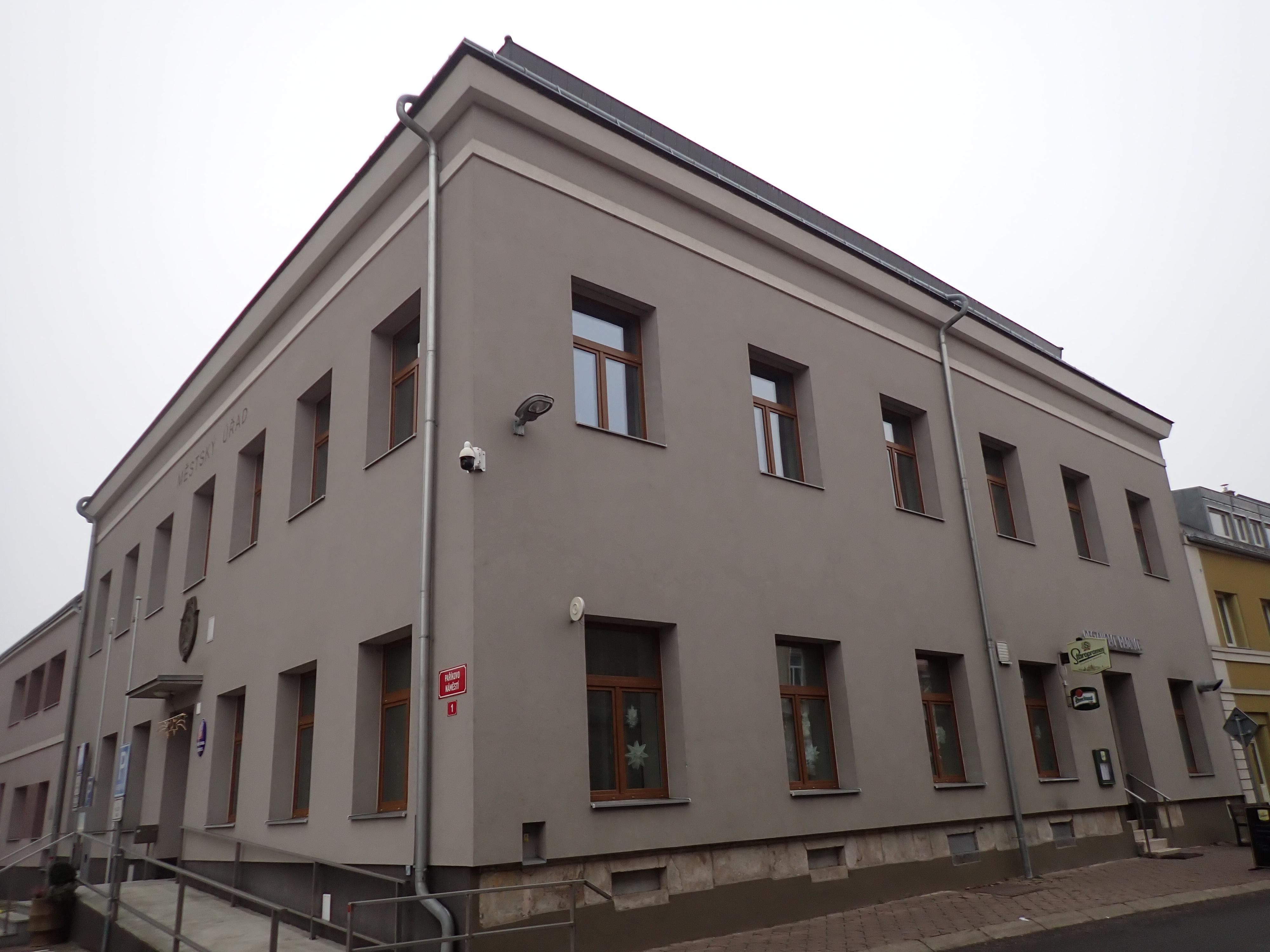 Třebenice - městský úřad foto 5
