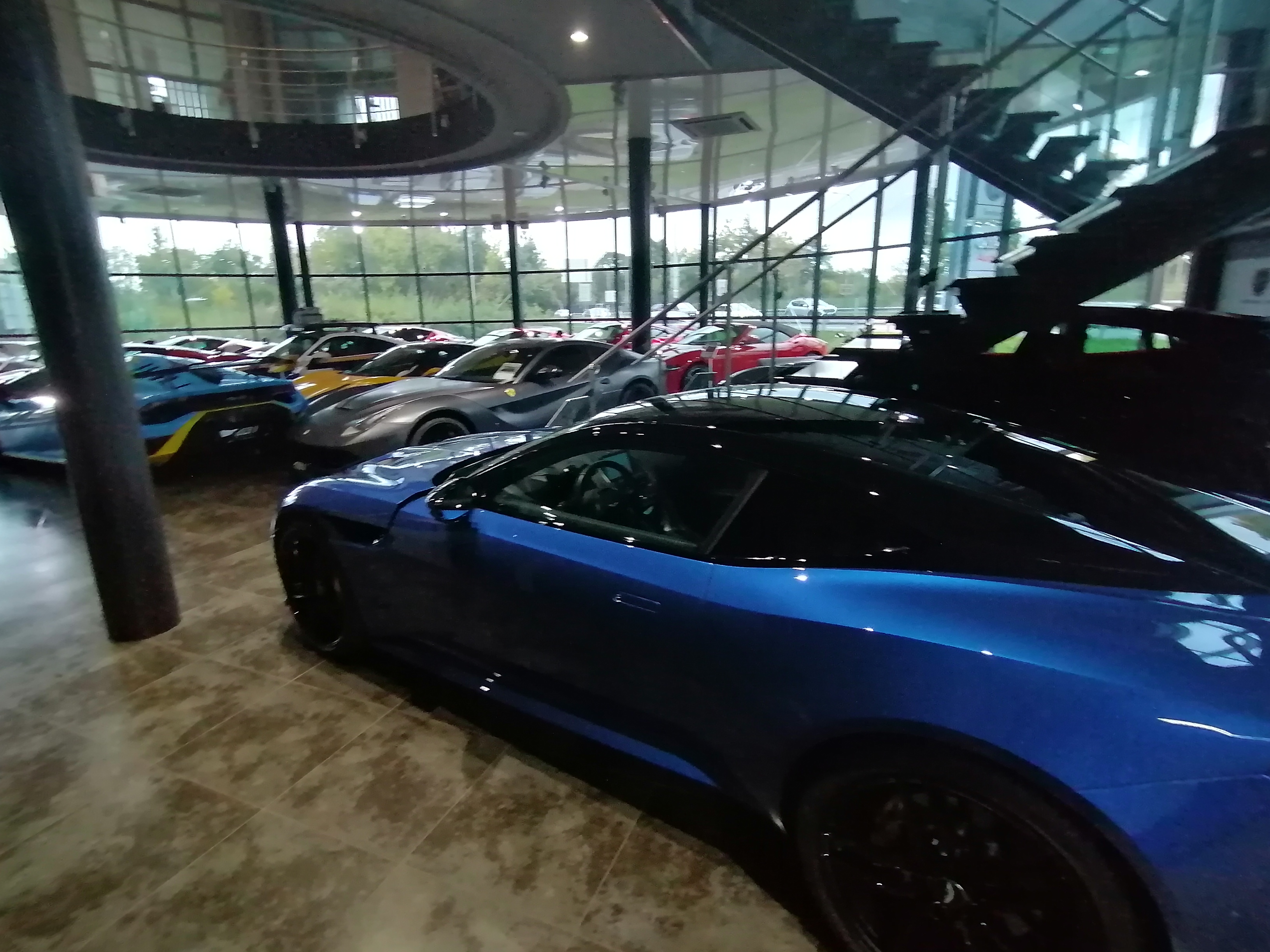 AR CARS, s.r.o. foto 2
