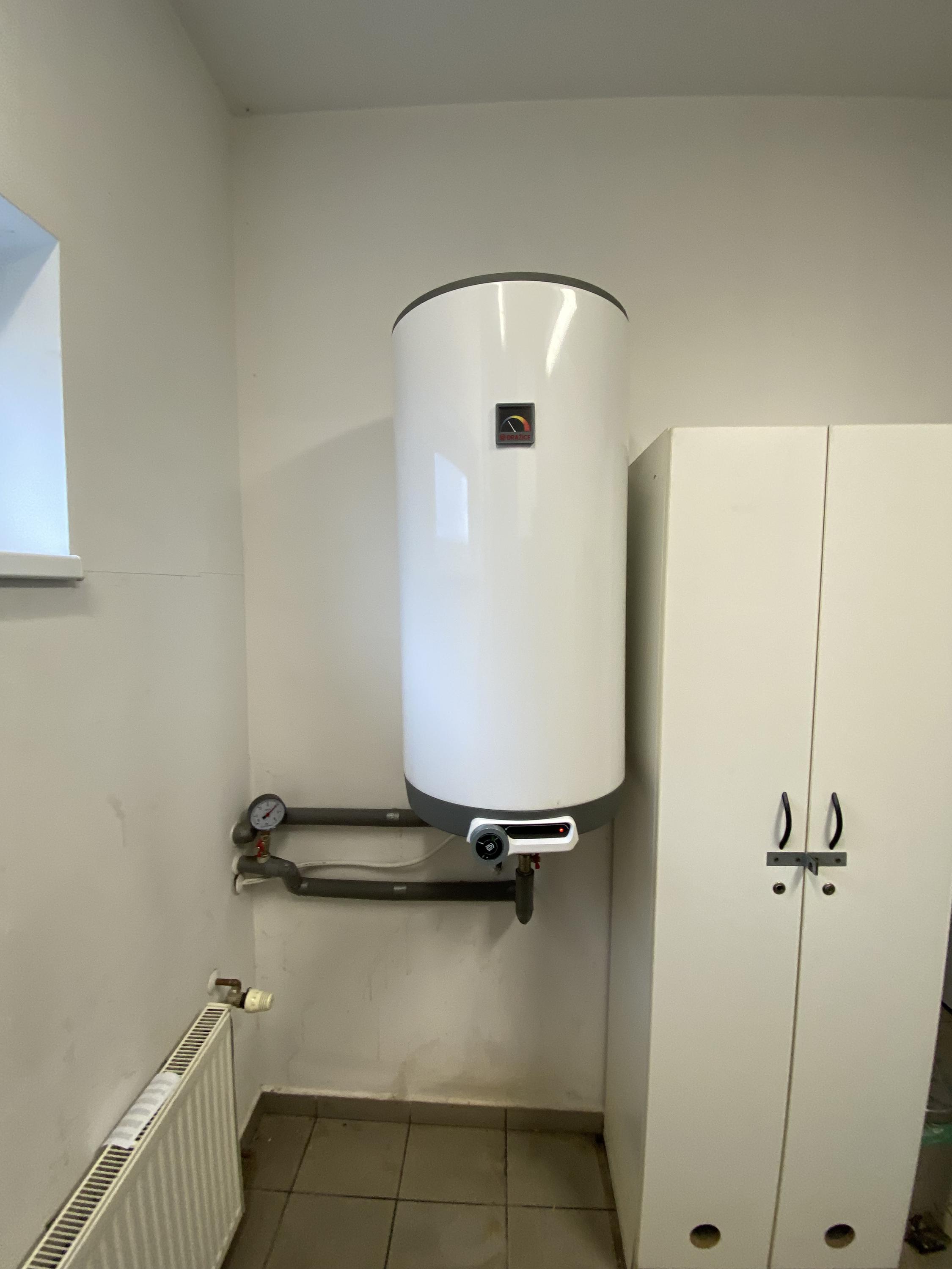 V.S. Instalatér a elektrikář foto 3