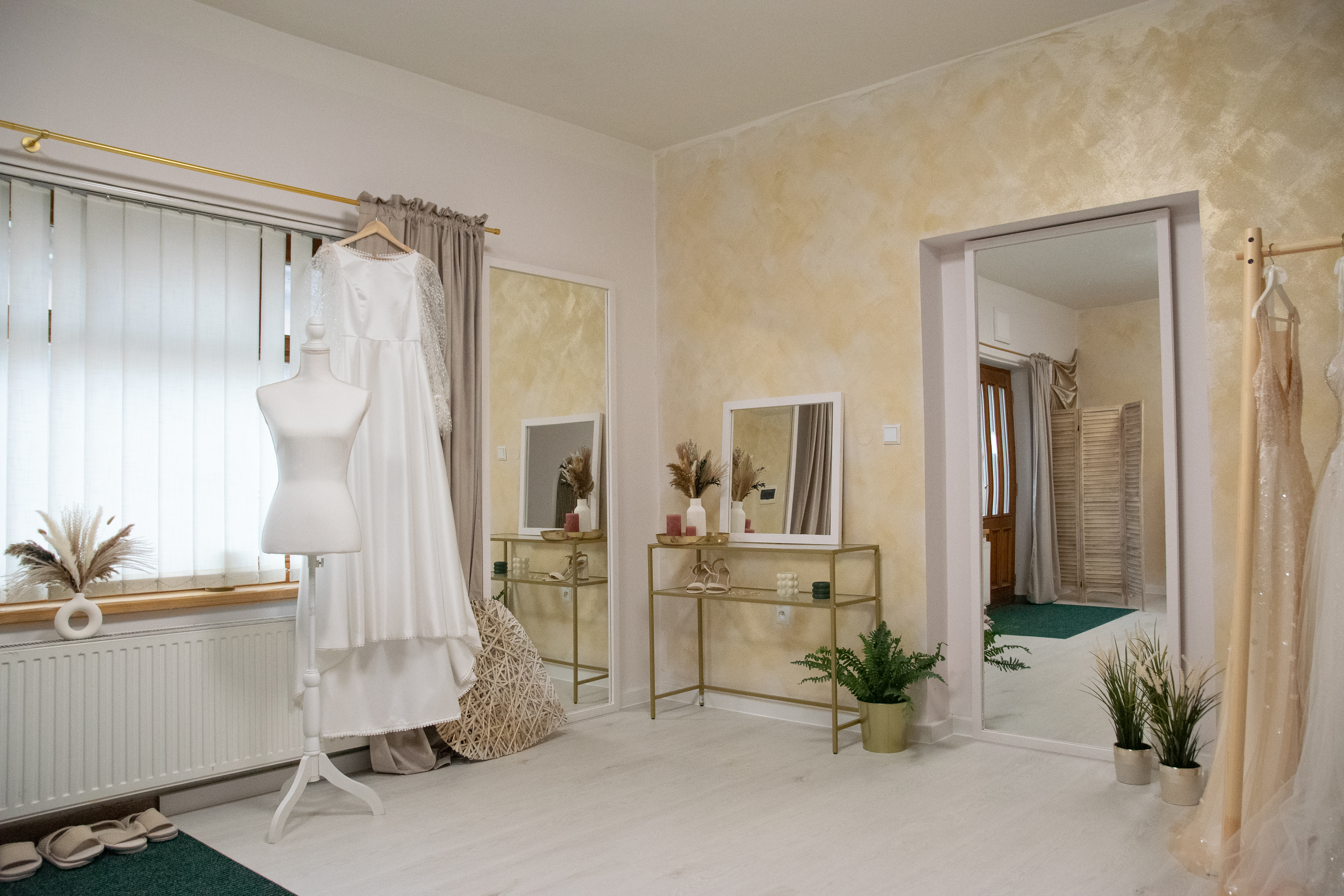 Svatební šaty Srdcem foto 2