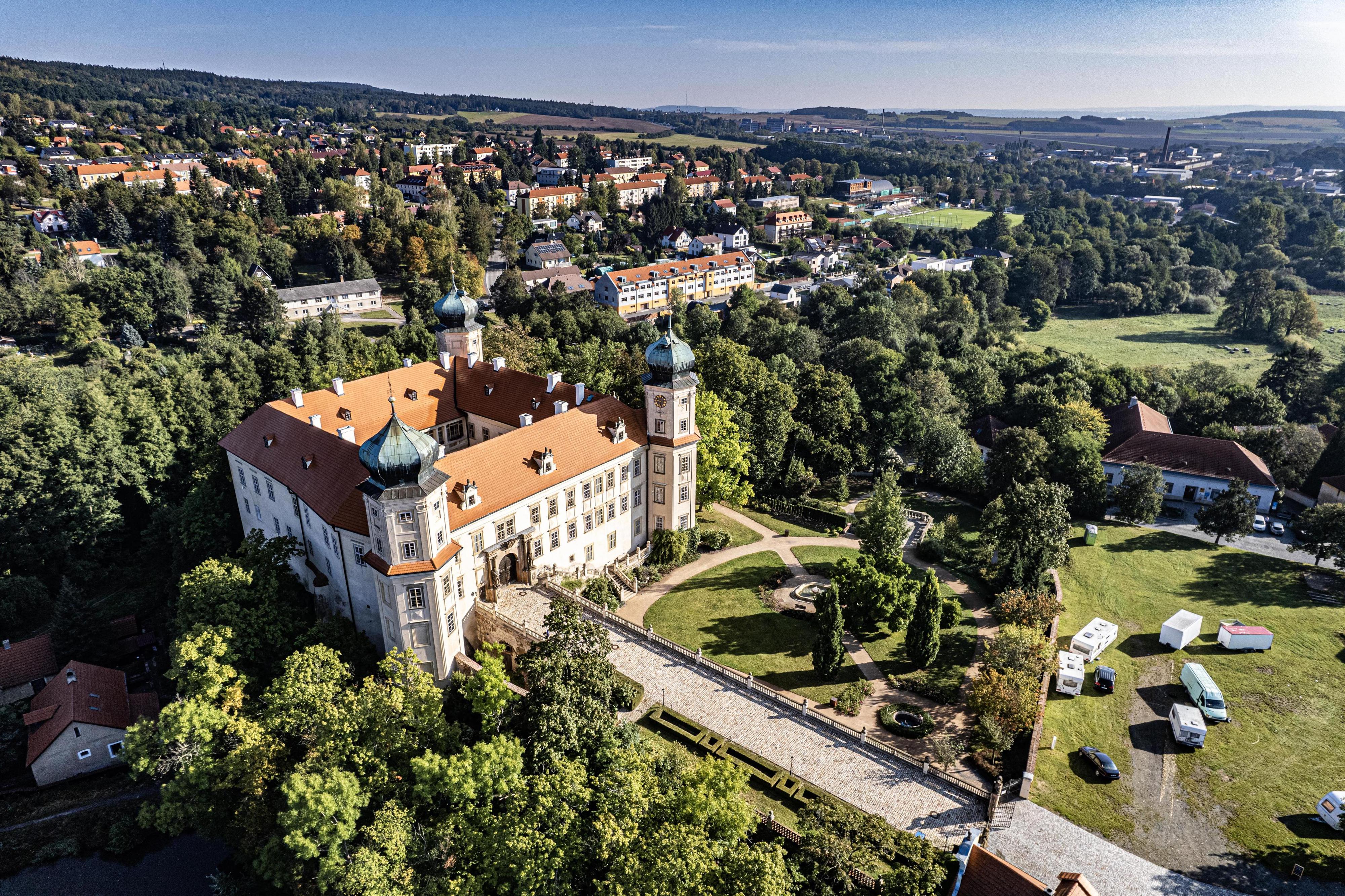 Státní zámek Mníšek pod Brdy foto 5