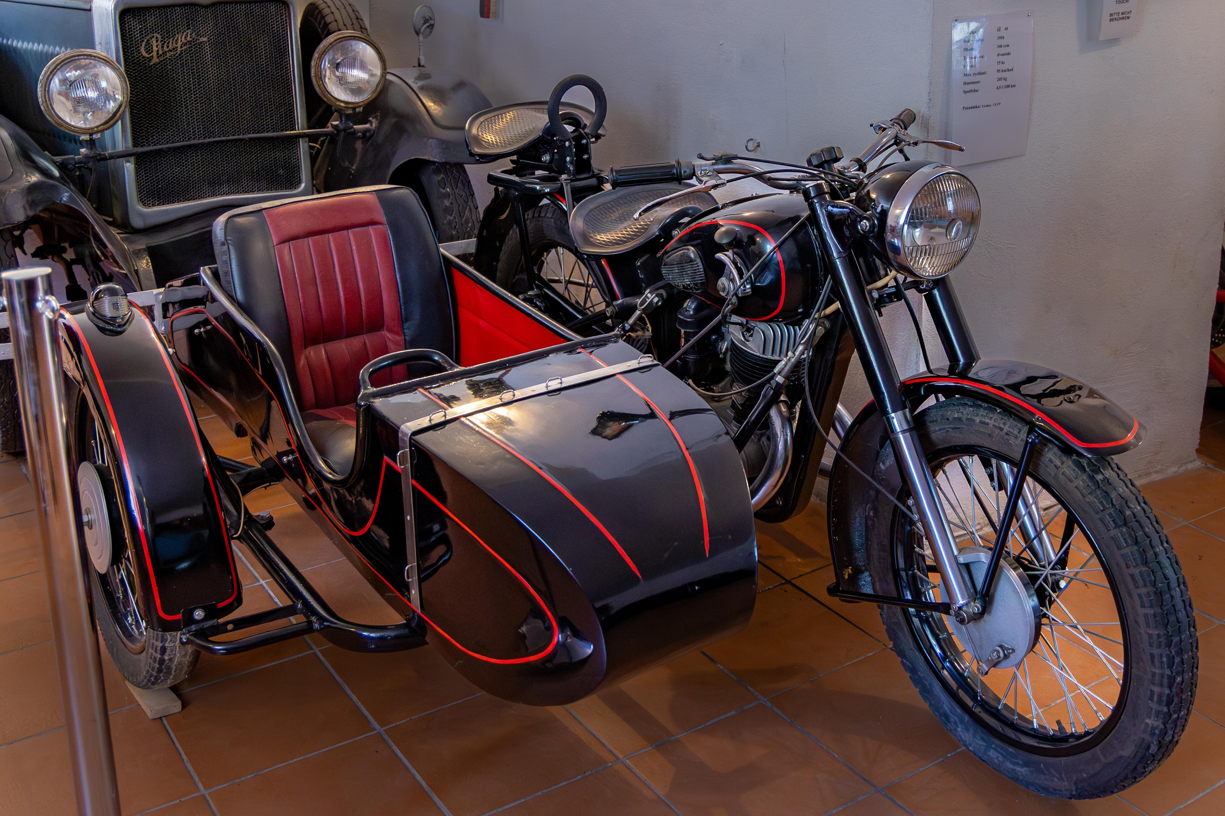 Muzeum historických motocyklů foto 3