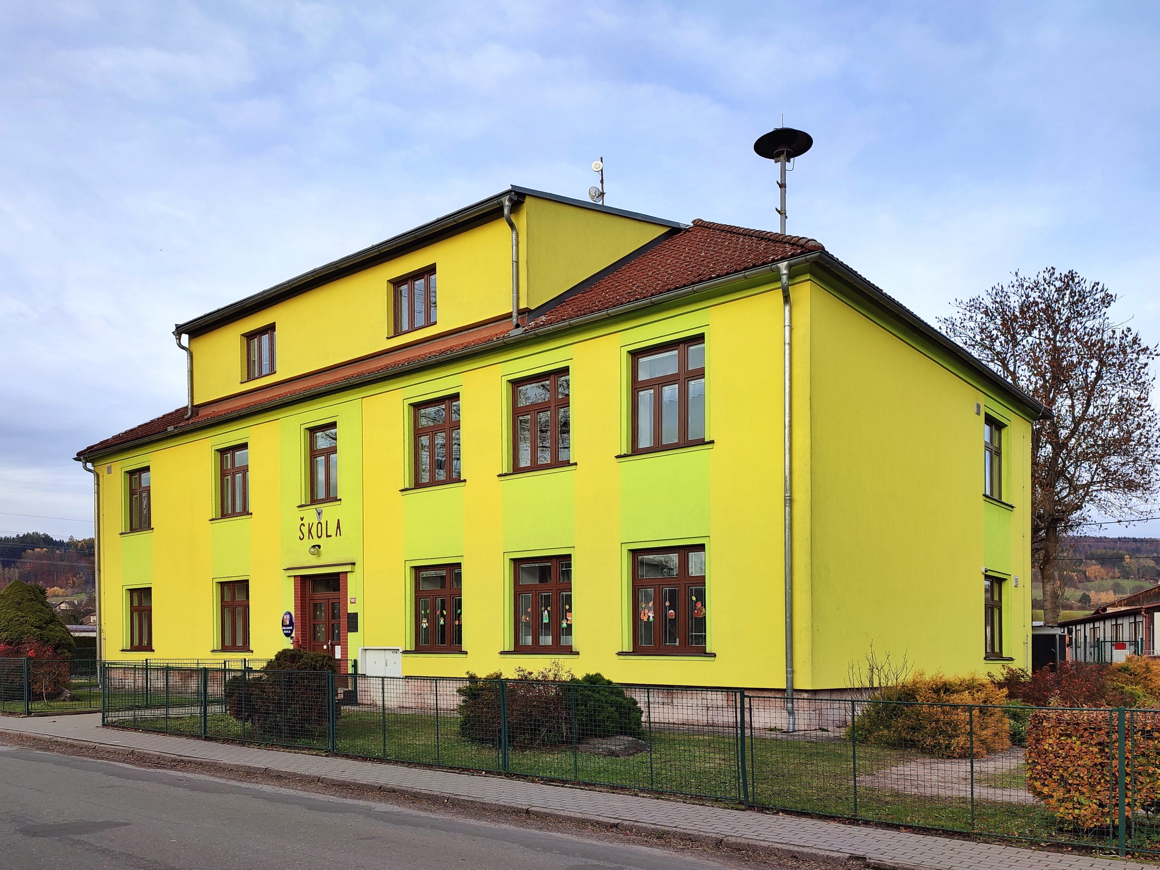 ZŠ a MŠ Velké Svatoňovice foto 3