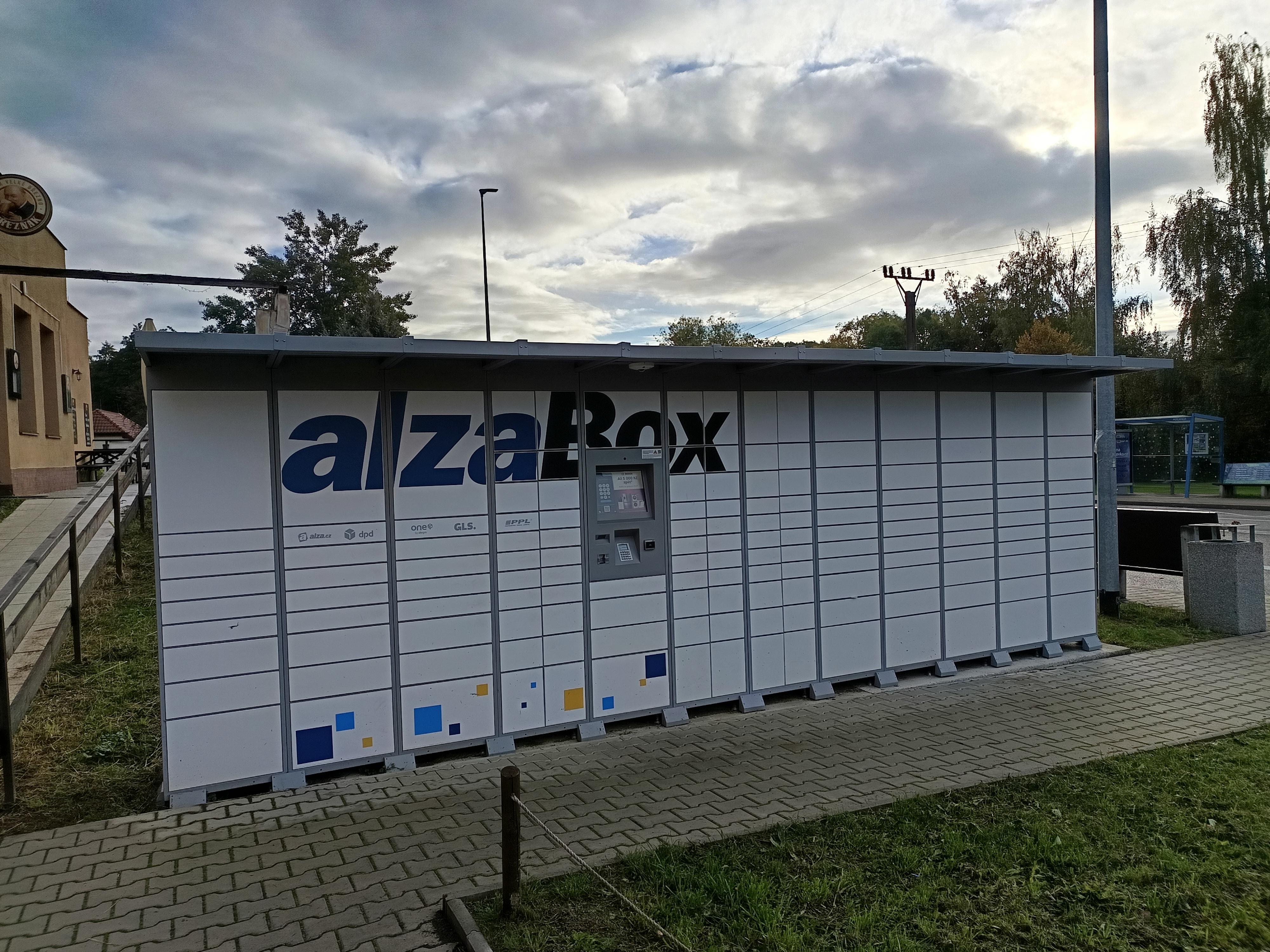 AlzaBox