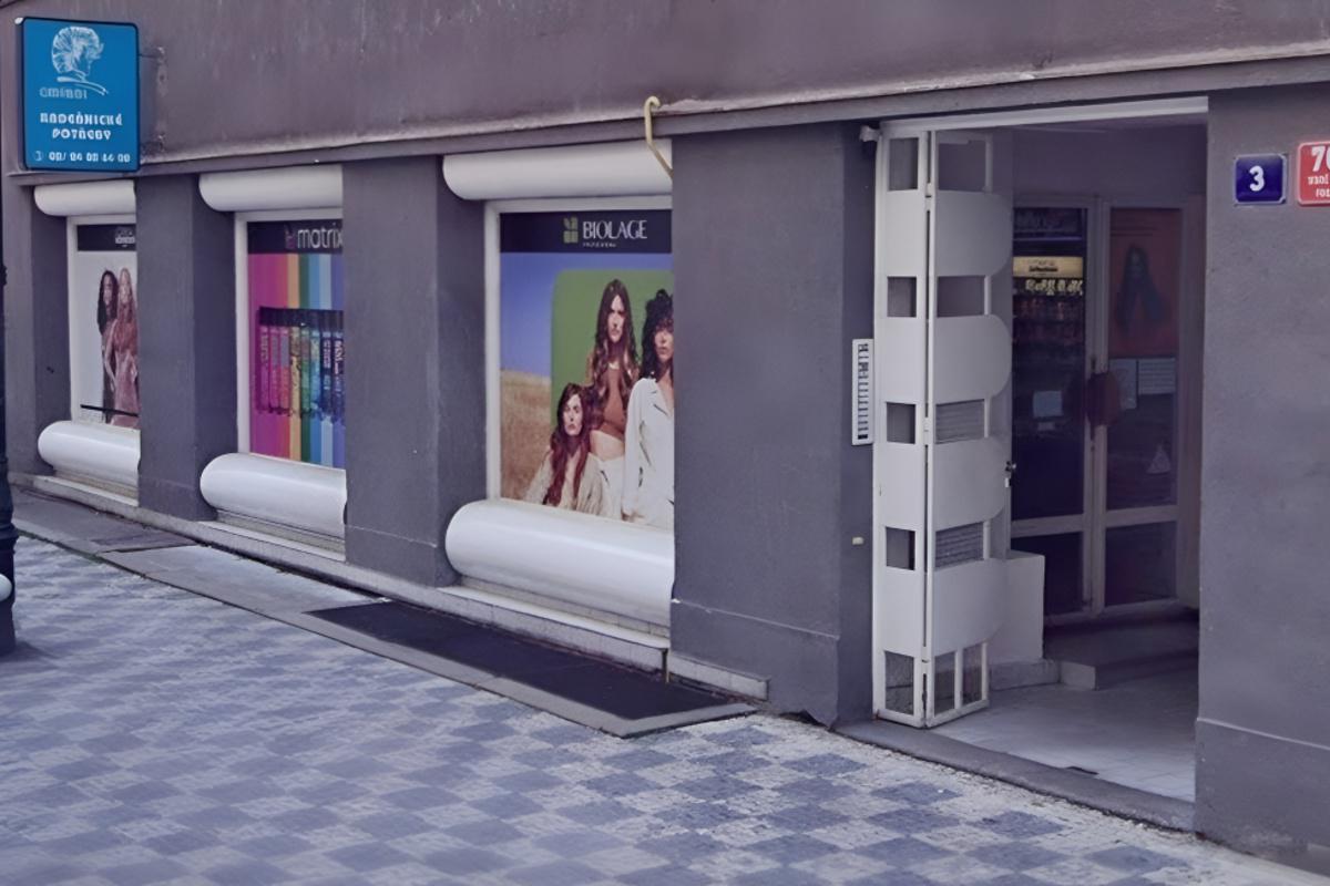 Cmíral - kadeřnické potřeby