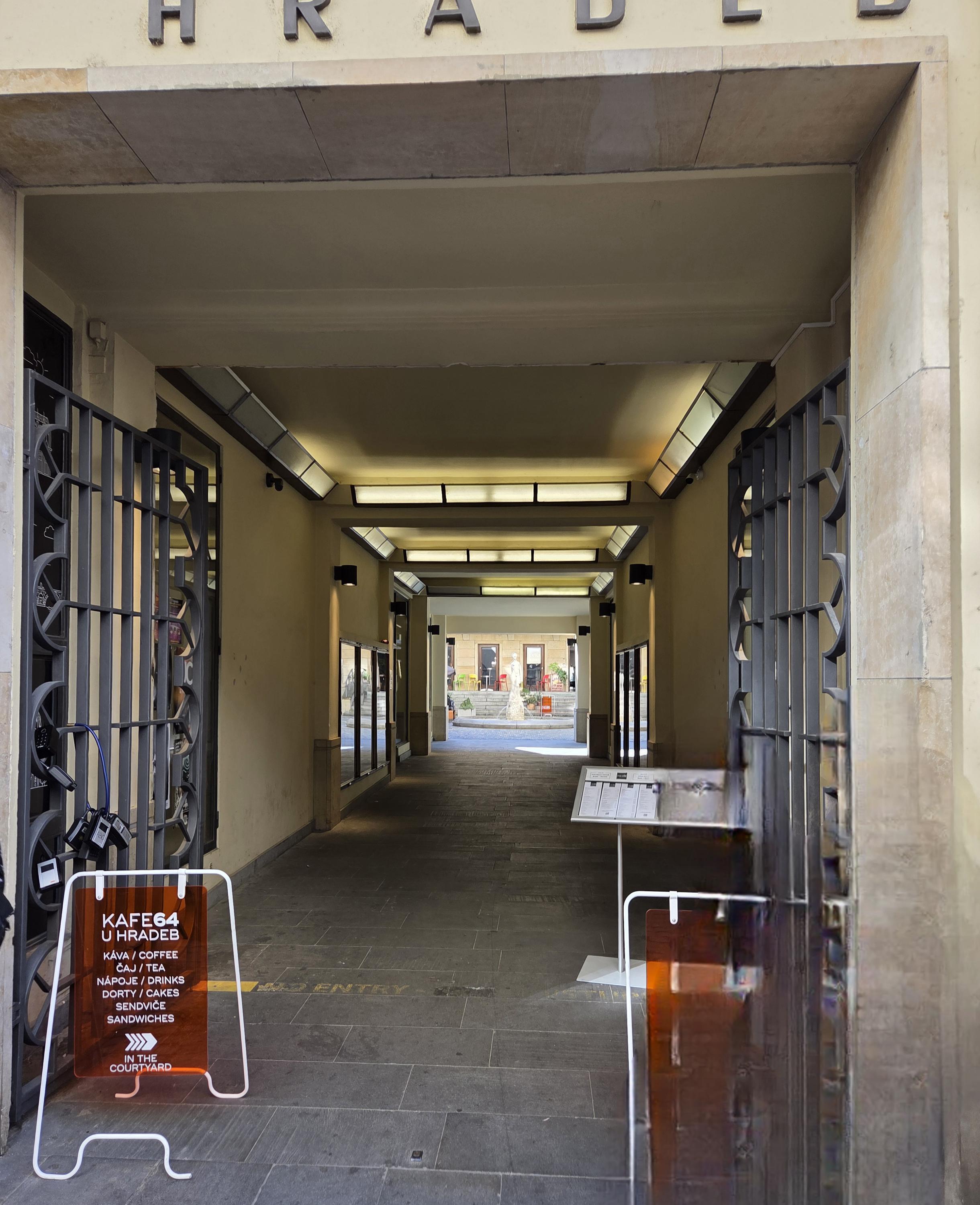 Kino 64 U Hradeb foto 6