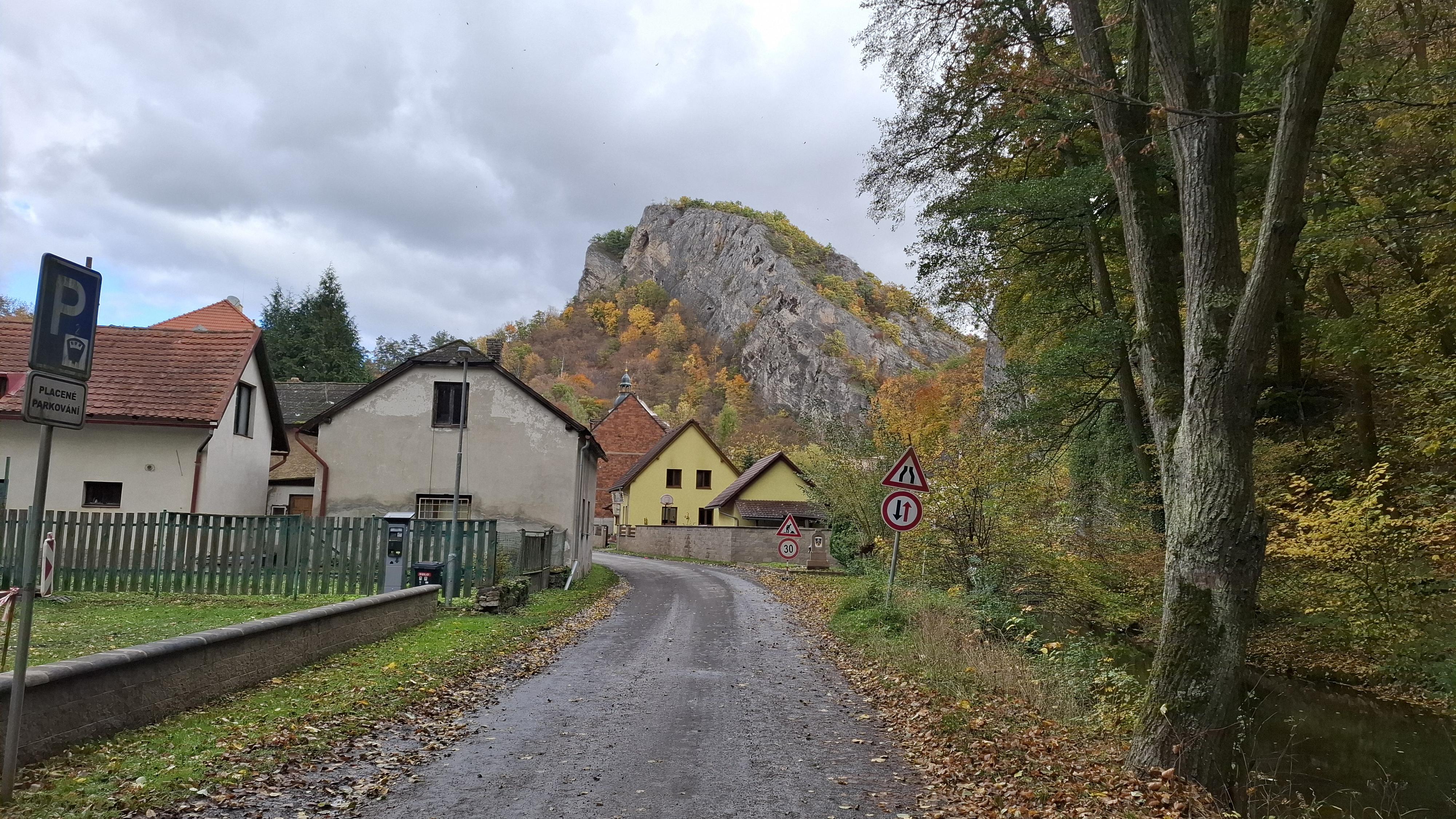Svatý Jan pod Skalou - obecní úřad foto 2