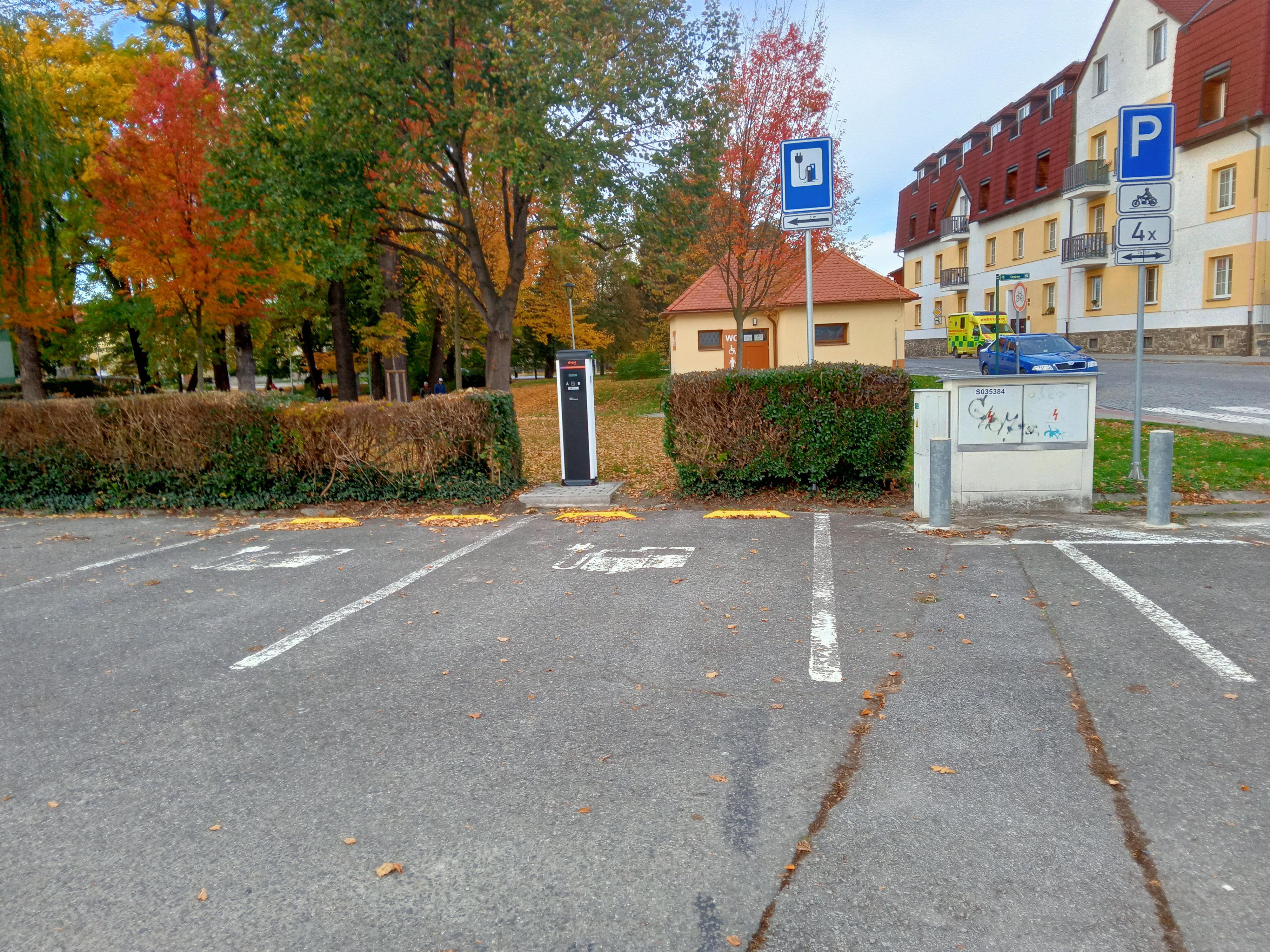 Dobíjecí stanice E.ON Drive