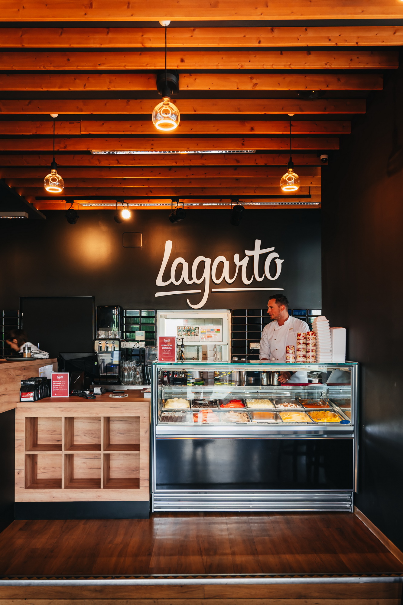 LAGARTO DELI