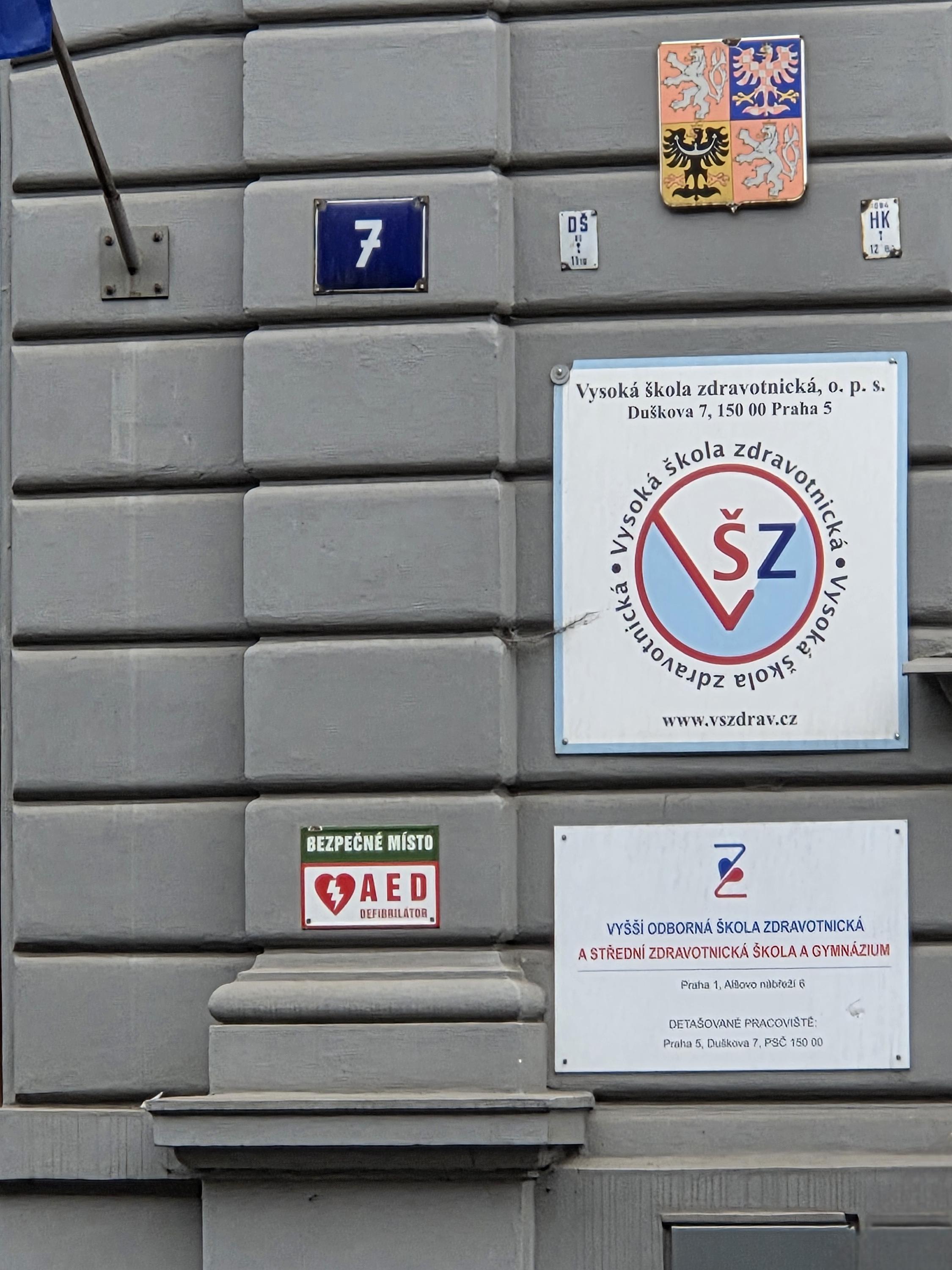 Vysoká škola zdravotnická, o. p. s. foto 2