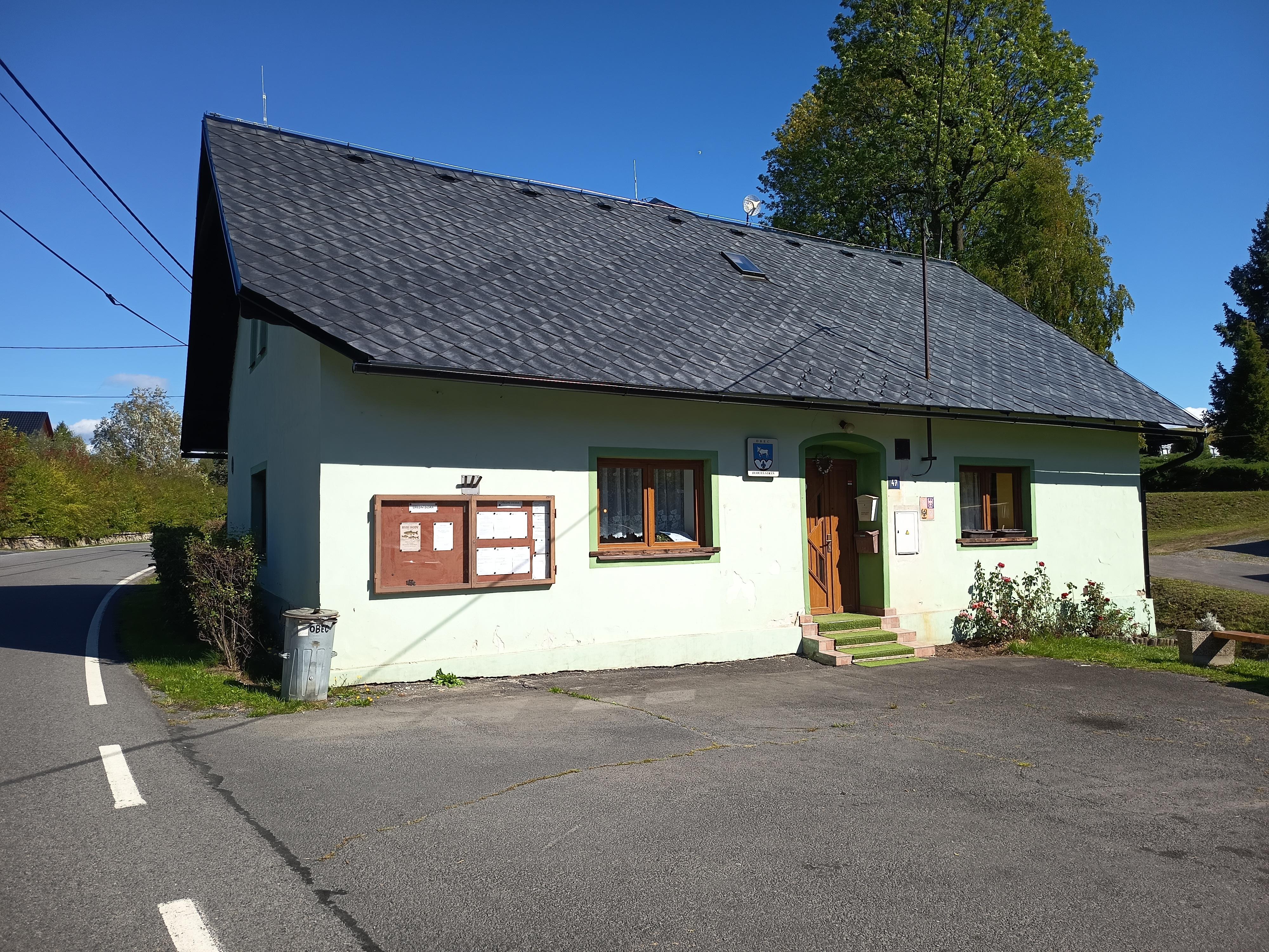 Dlouhá Stráň - obecní úřad