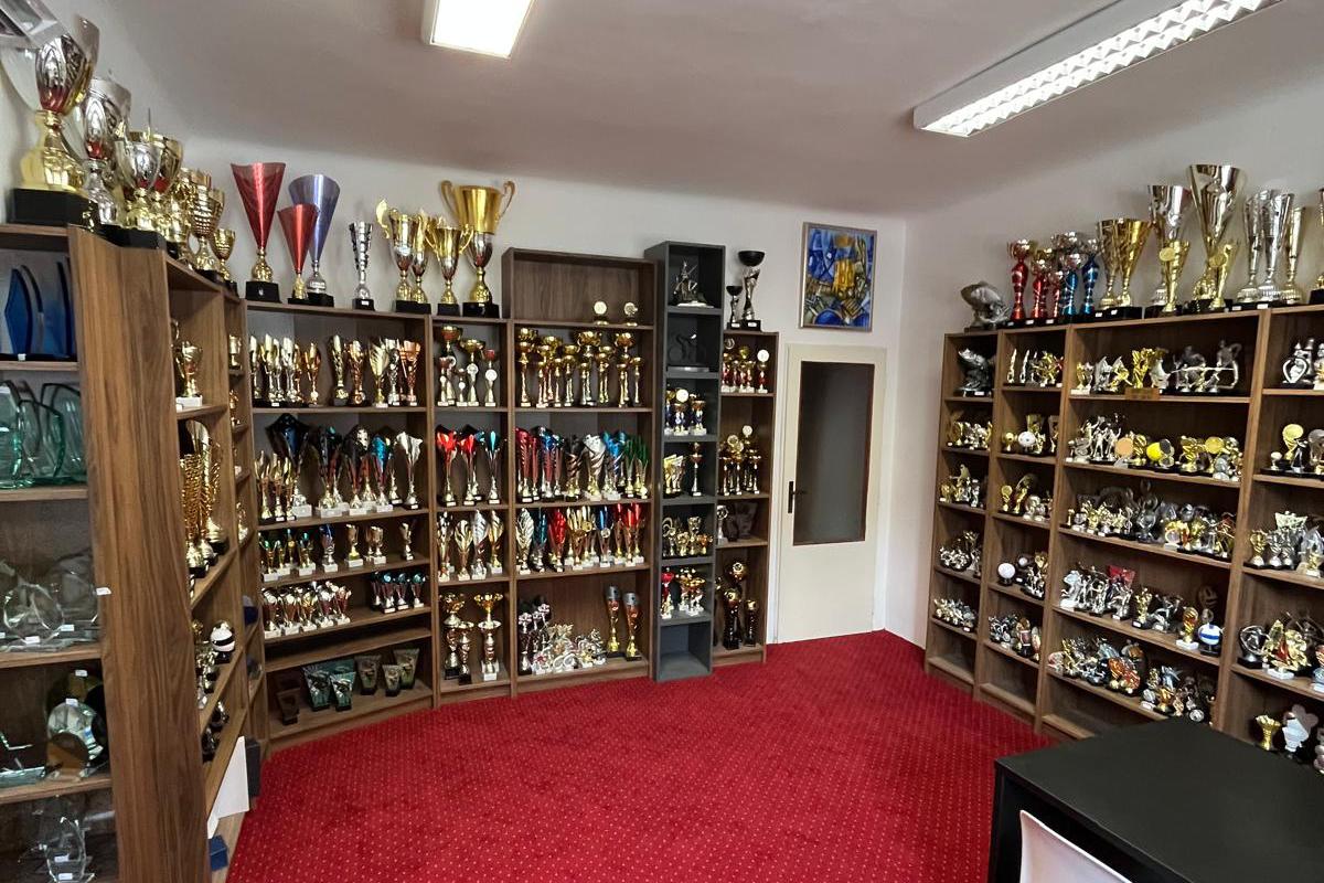 Sportovní Poháry 4J