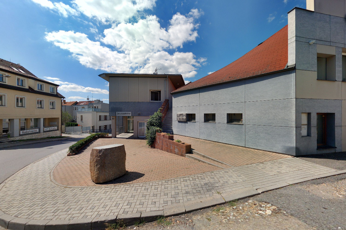 Z-BOX foto 1