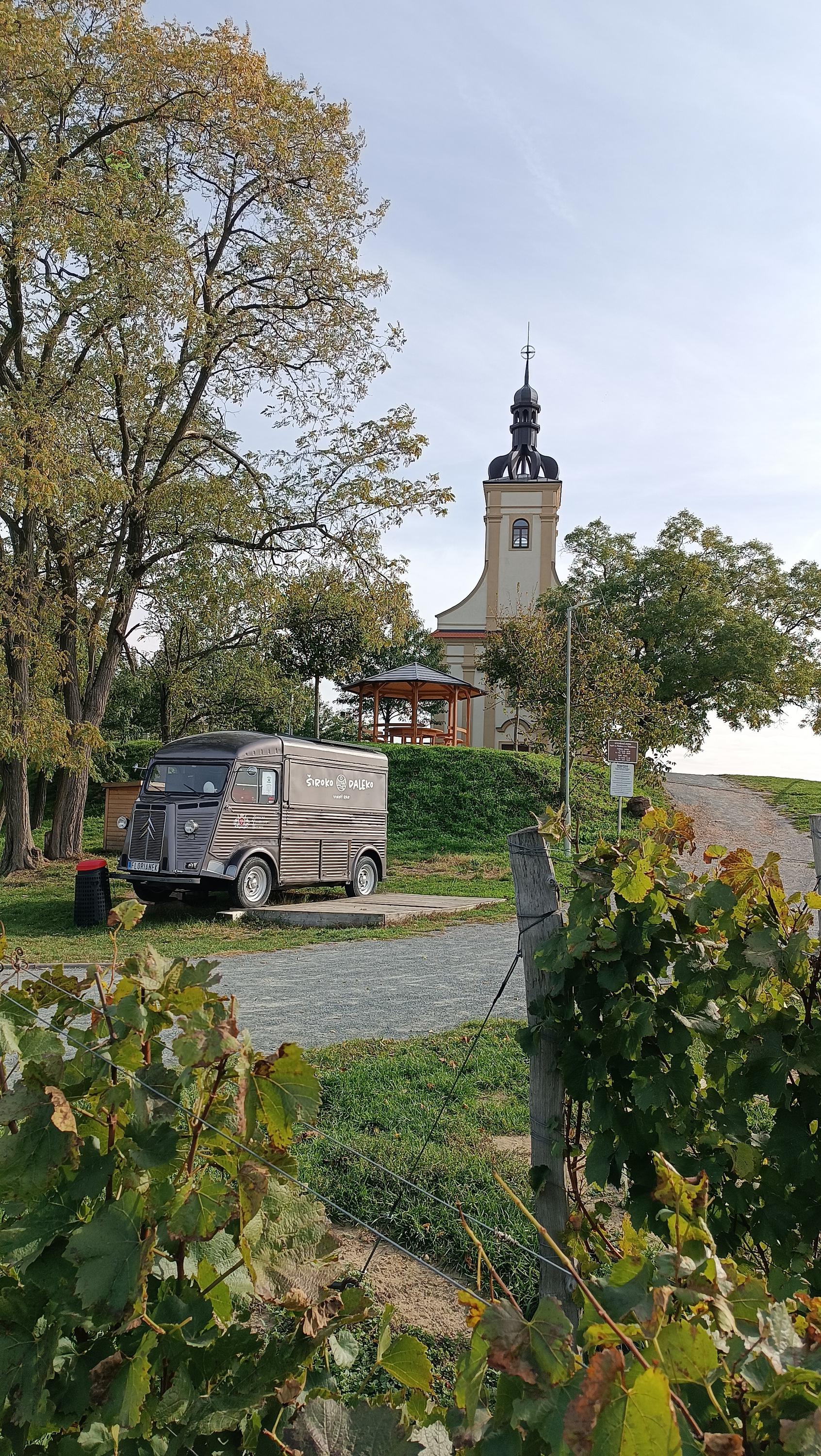 Vinný bar Široko daleko foto 5