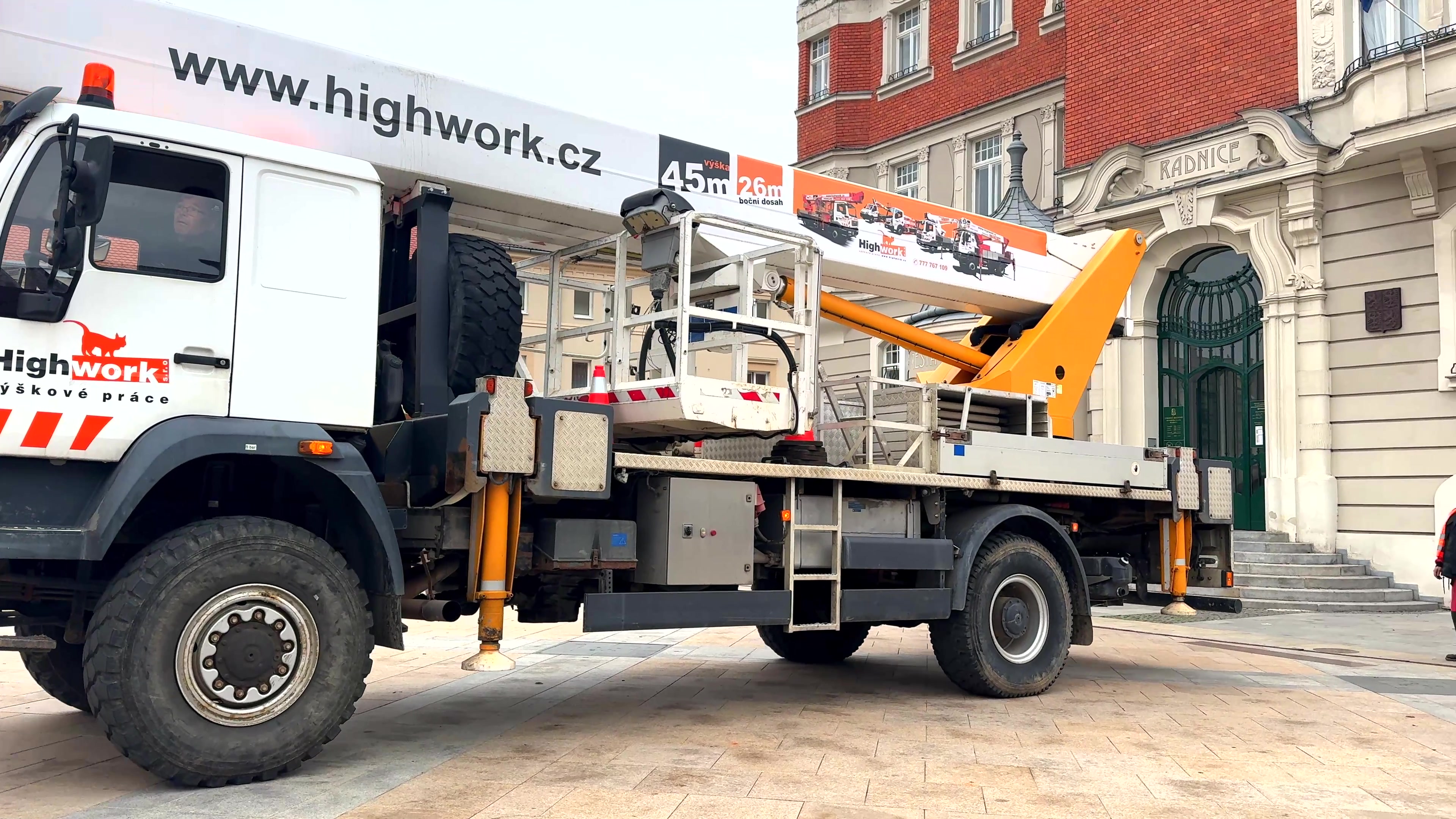 HIghwork foto 2 (náhled videa)