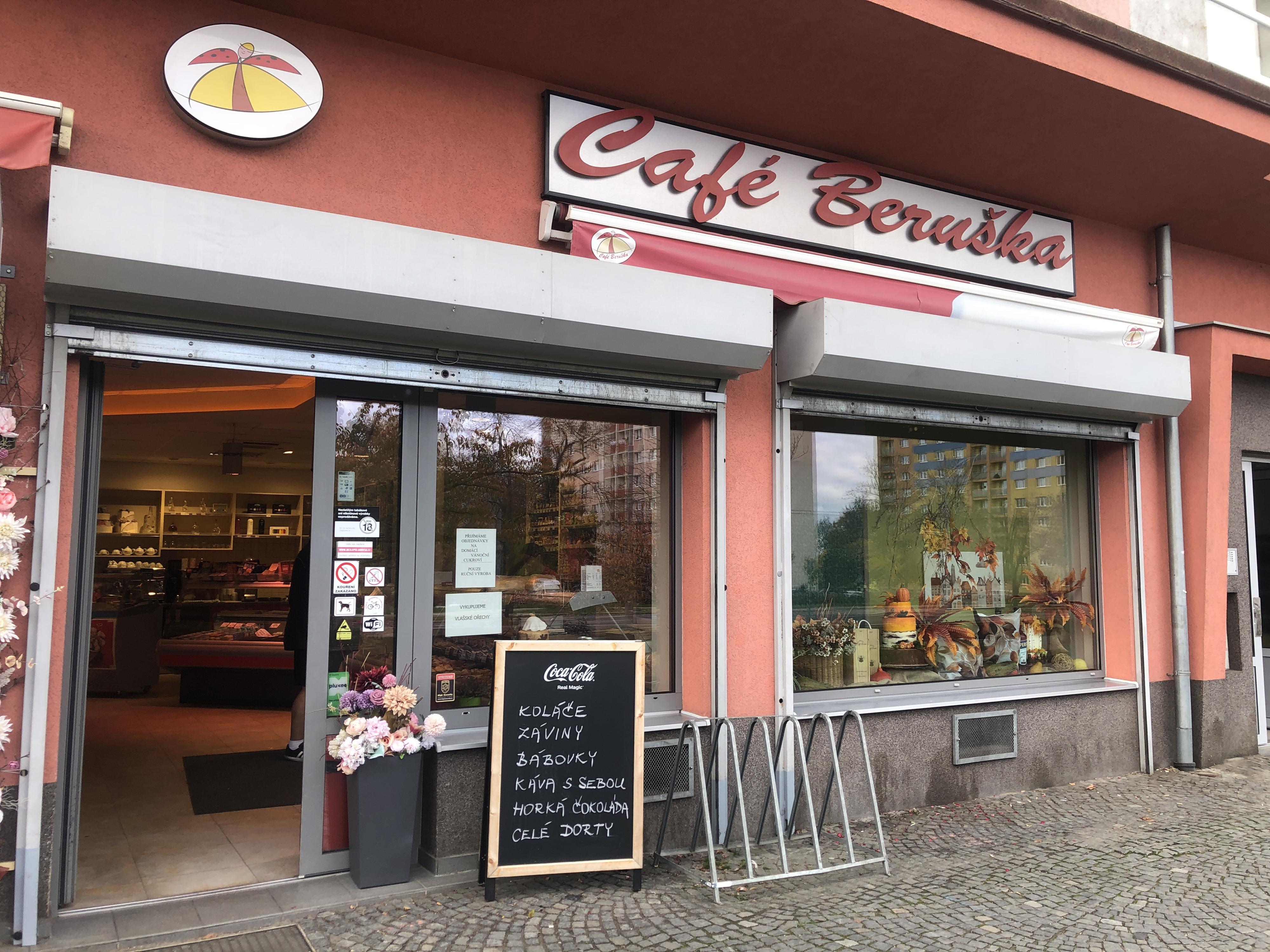 Lahůdky a cukrárna Beruška foto 4