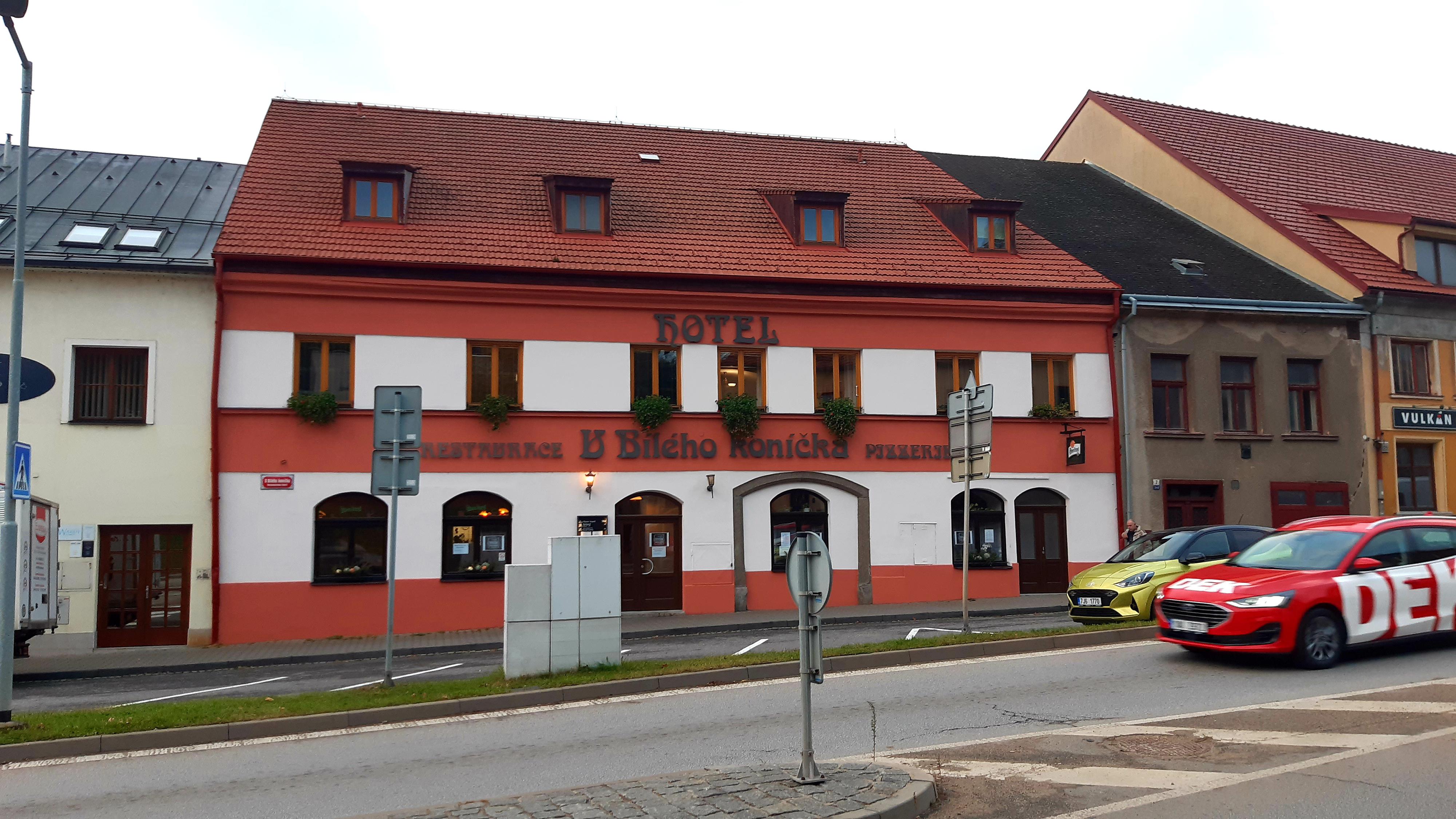 Restaurace U Bílého koníčka foto 2