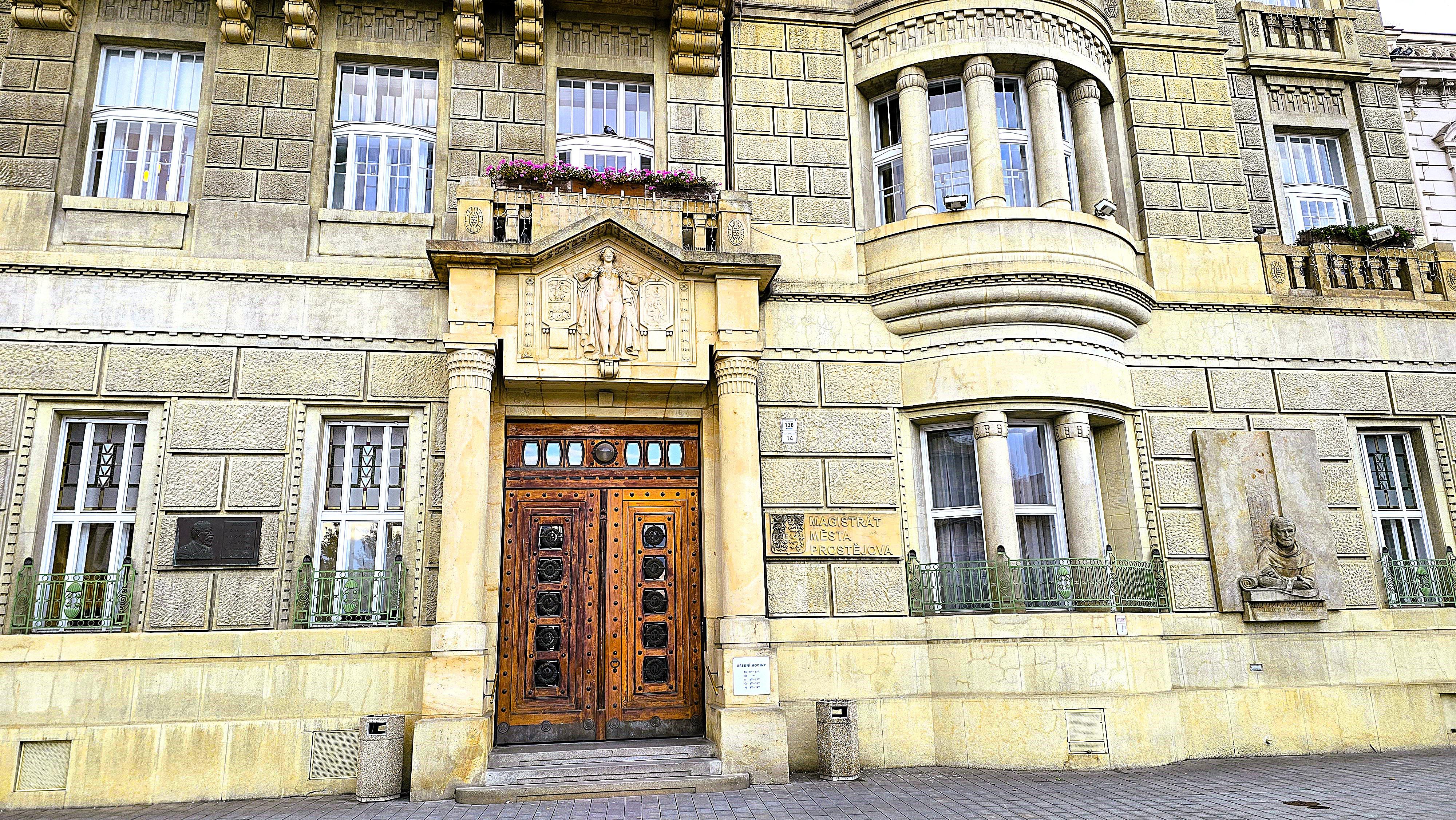 Statutární město Prostějov - magistrát foto 4