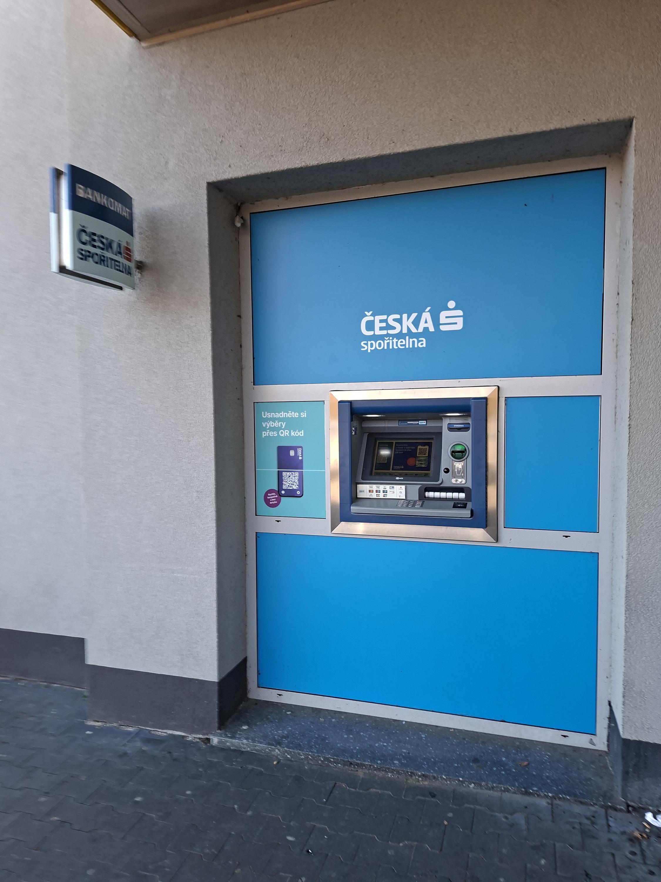 Bankomat České spořitelny foto 2